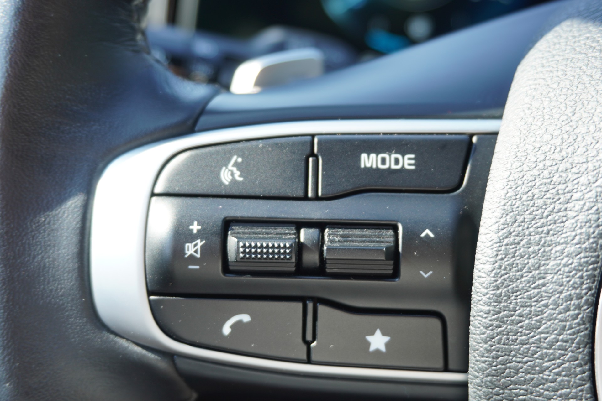KIA Sportage 1.6T-GDi MHEV Power Edition 4x4 7DCT-image-22