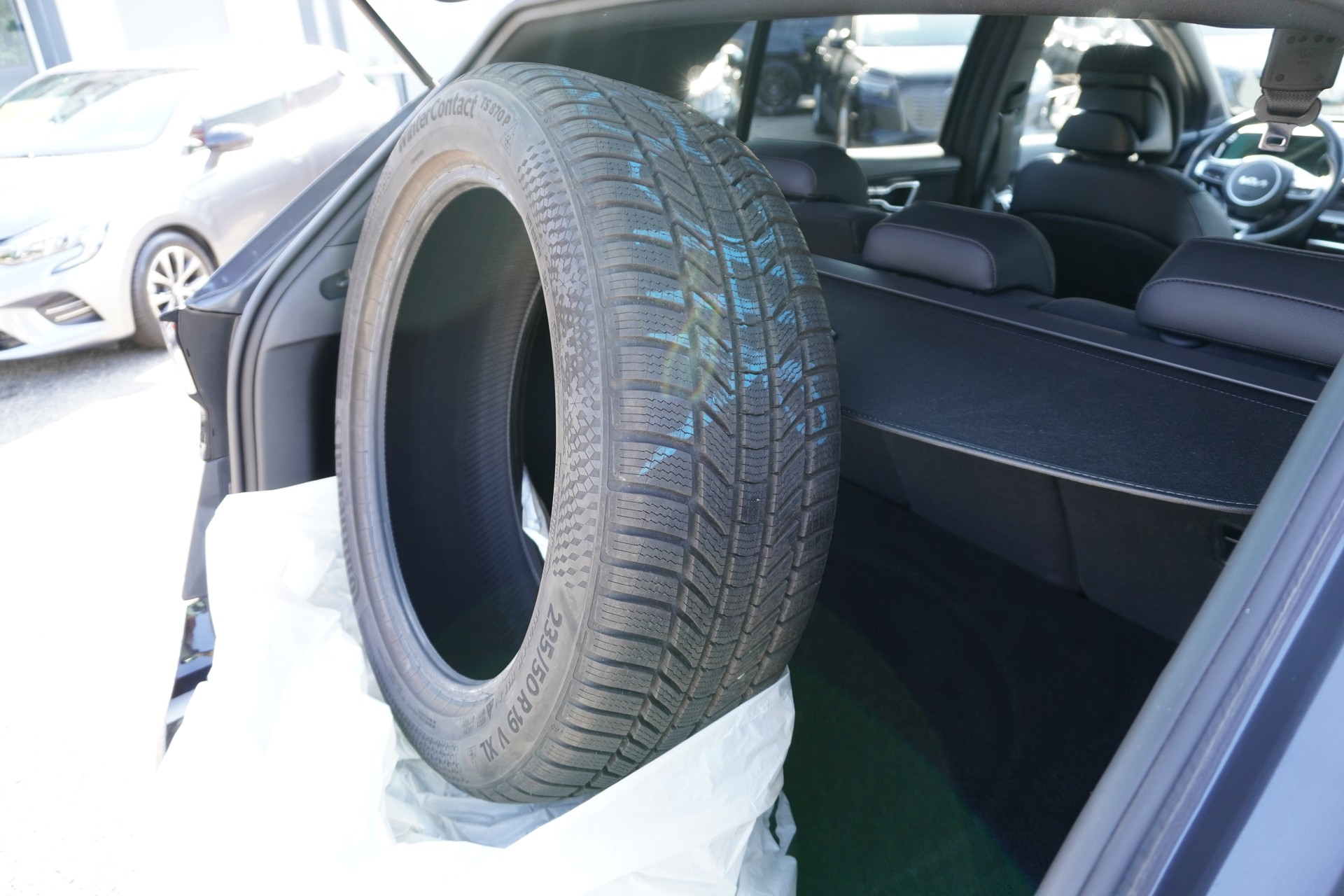 KIA Sportage 1.6T-GDi MHEV Power Edition 4x4 7DCT-image-9