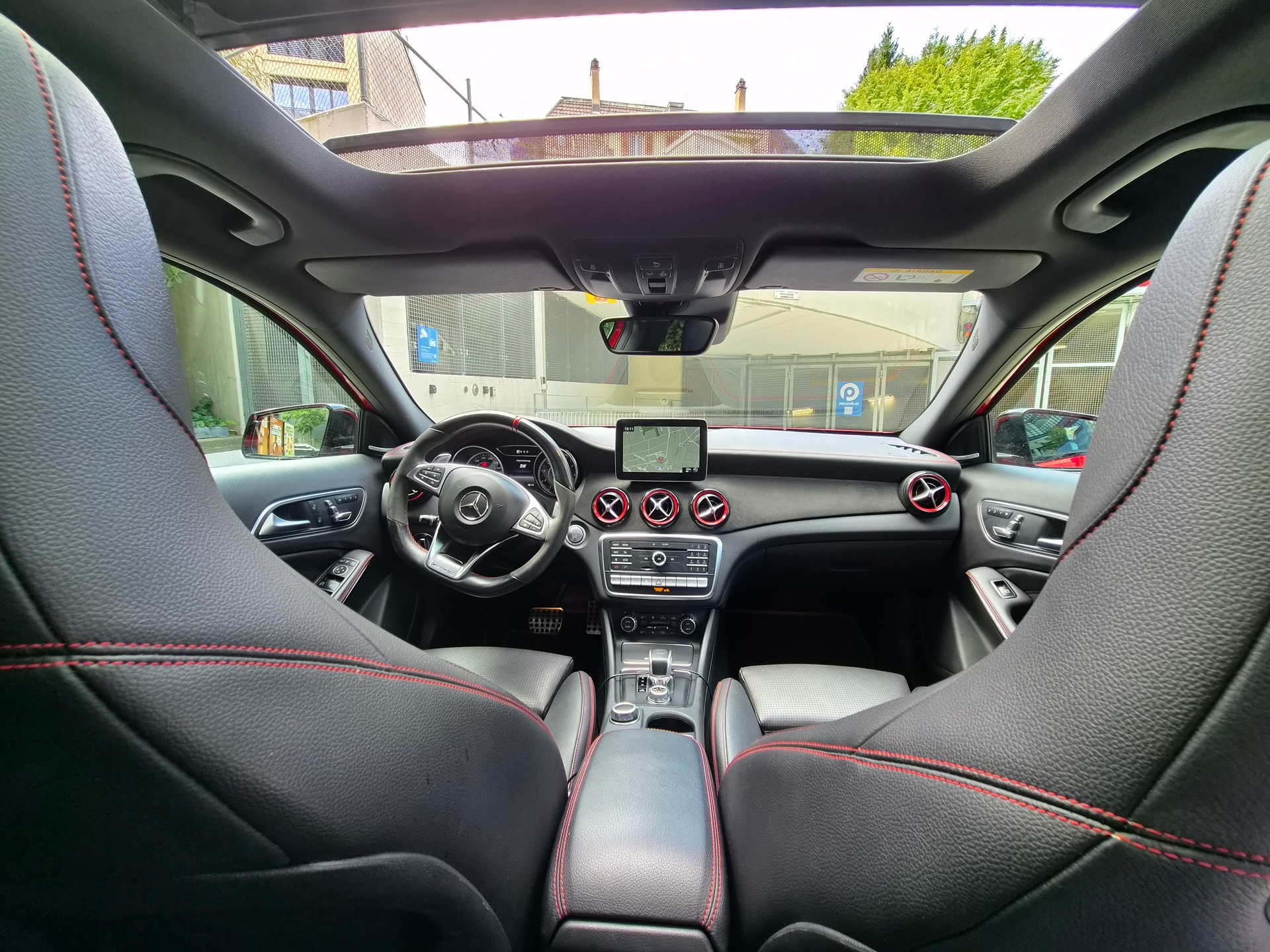 MERCEDES-BENZ GLA 45 AMG 4m-image-8