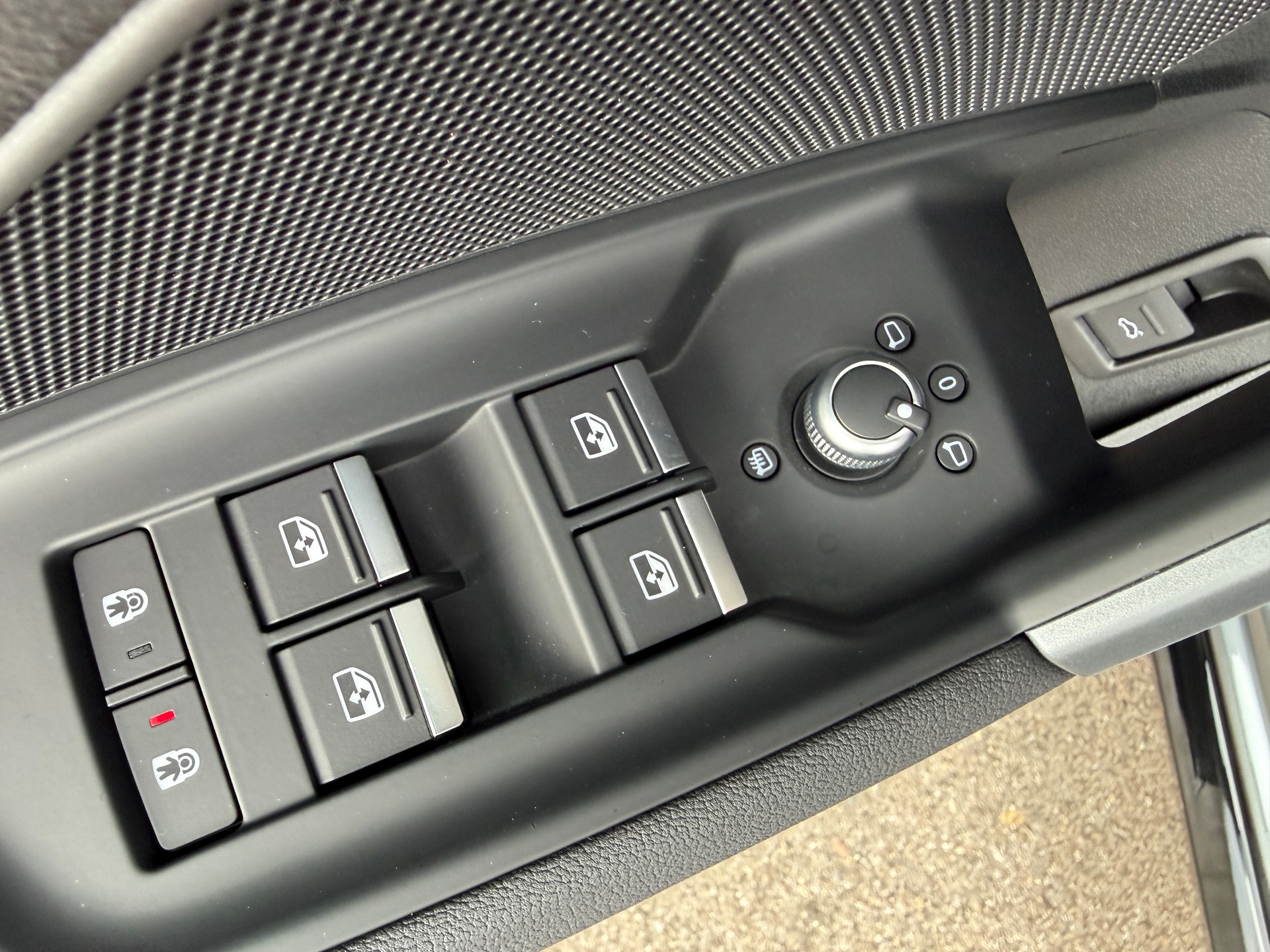 AUDI S3 Sportback TFSI quattro S-tronic-image-19
