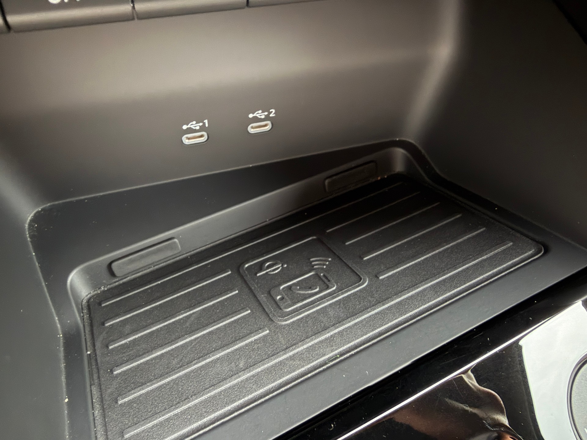 AUDI S3 Sportback TFSI quattro S-tronic-image-15