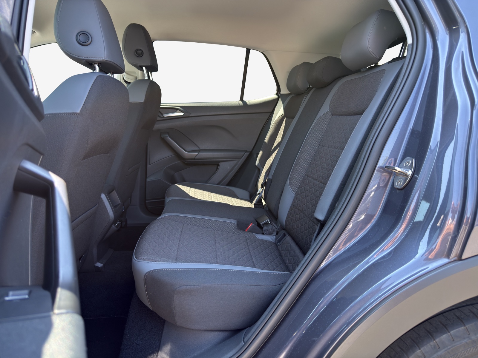 VW T-Cross 1.0 TSI Style DSG-image-11