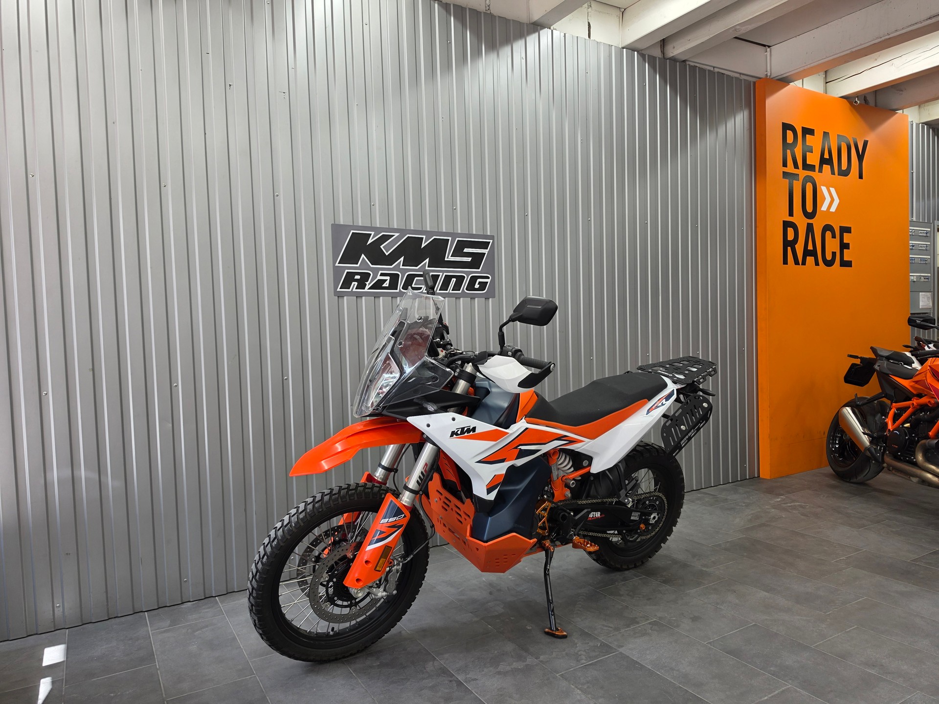 KTM 890 Adventure R-image-6