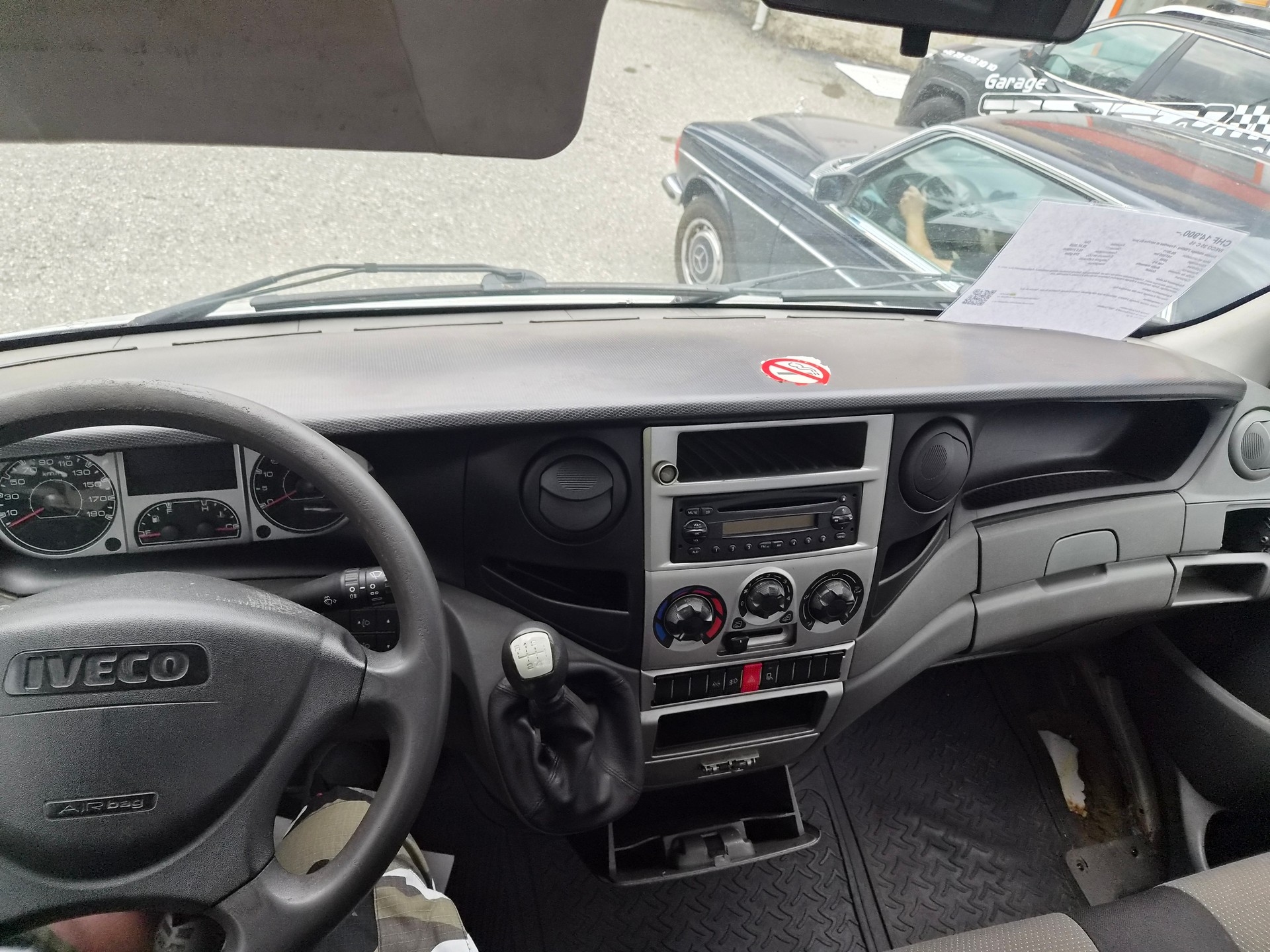 IVECO 35c15-image-8
