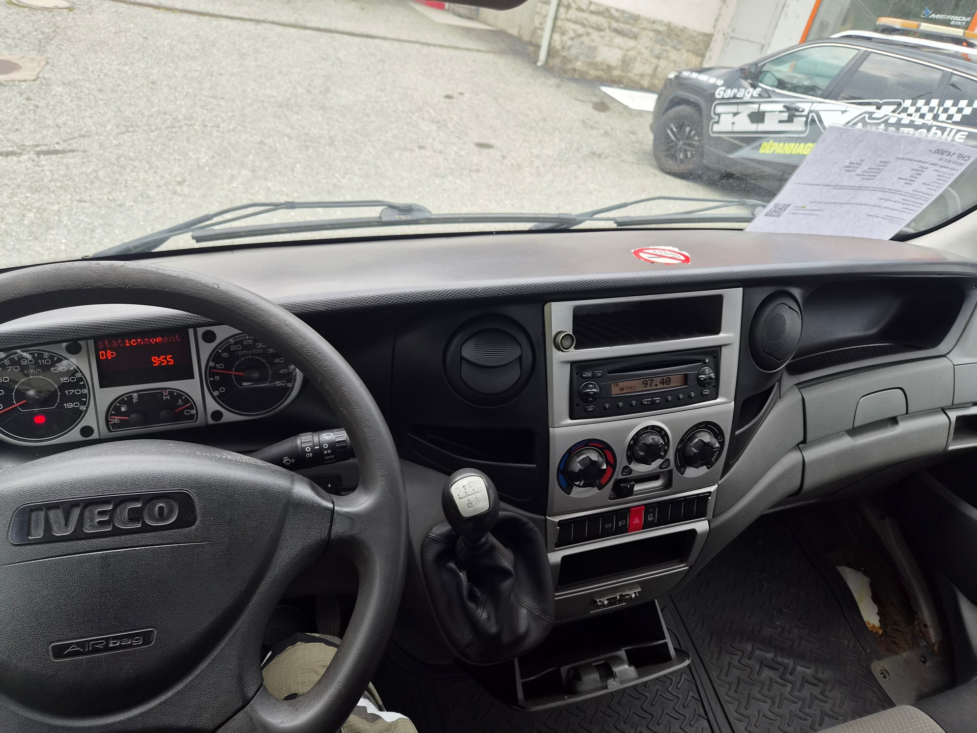IVECO 35c15-image-7