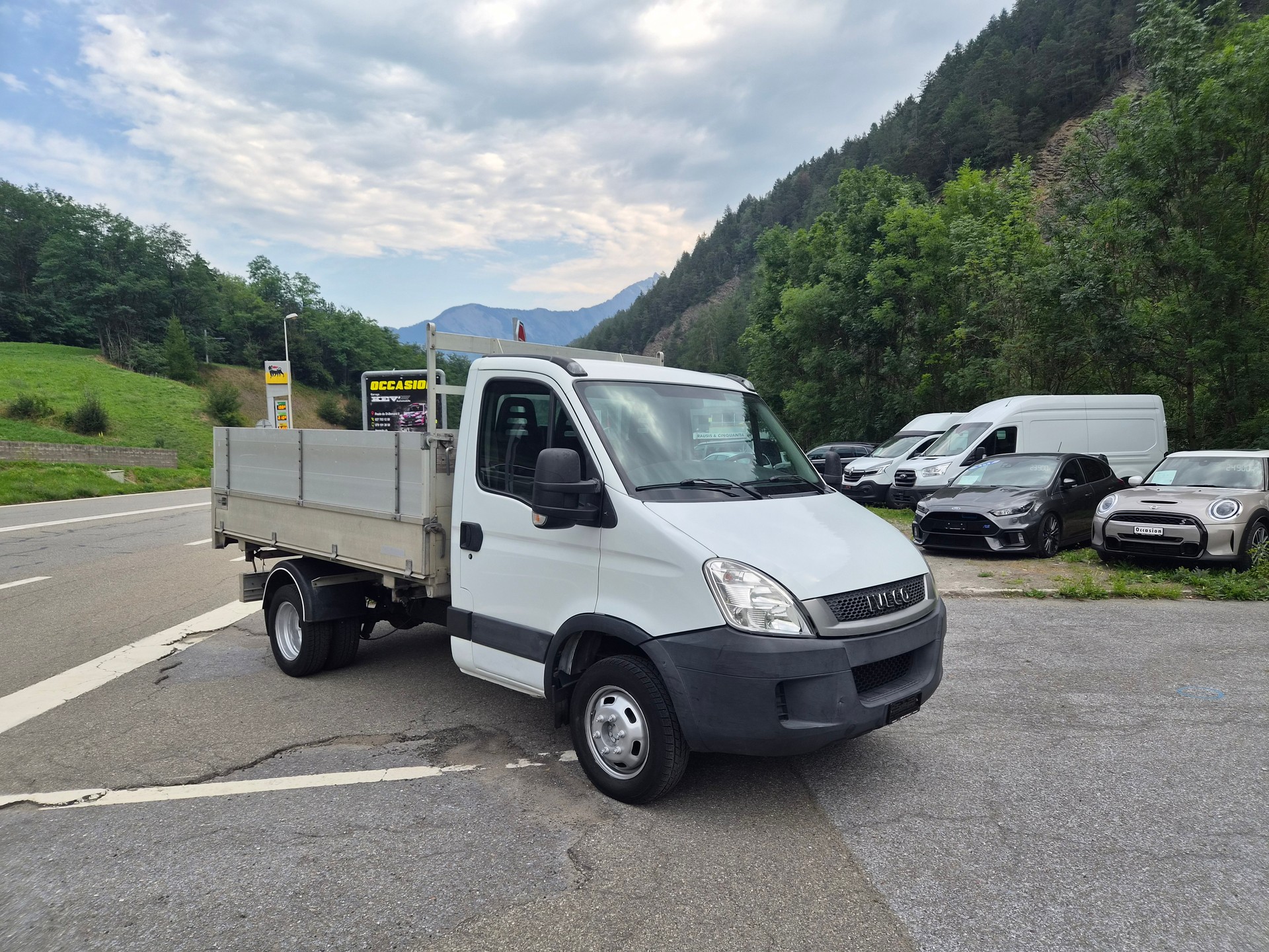 IVECO 35c15-image-1