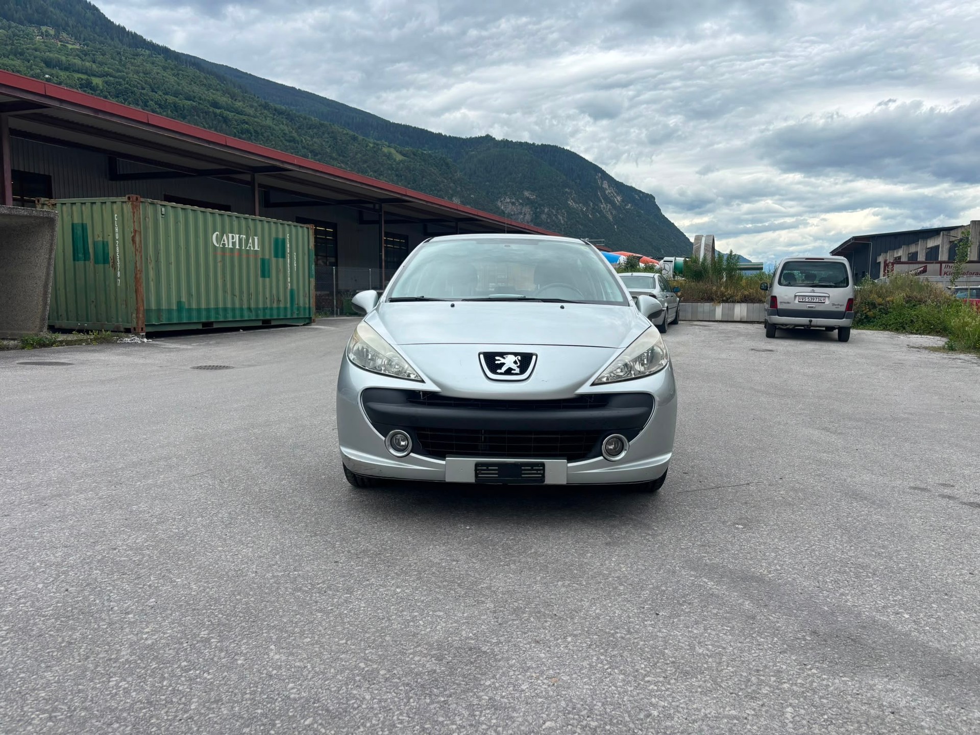 PEUGEOT 207 1.4 16V Trendy-image-0