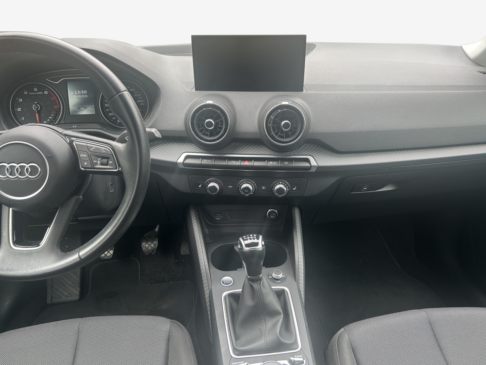 AUDI Q2 35 TFSI-image-10