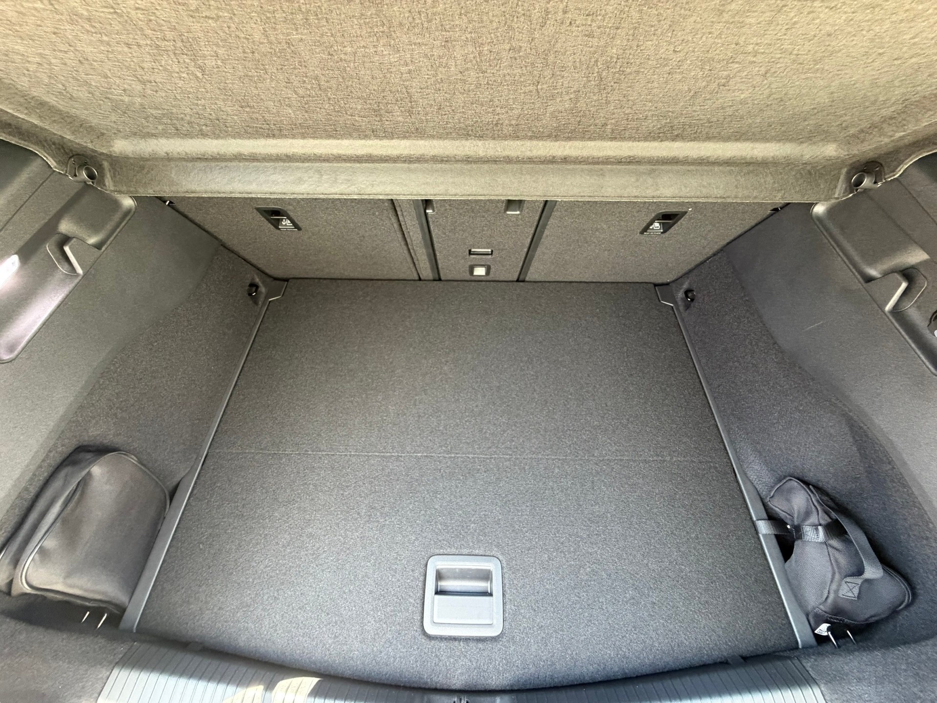VW ID.3 Neo 79 kWh 231 PS Style-image-31