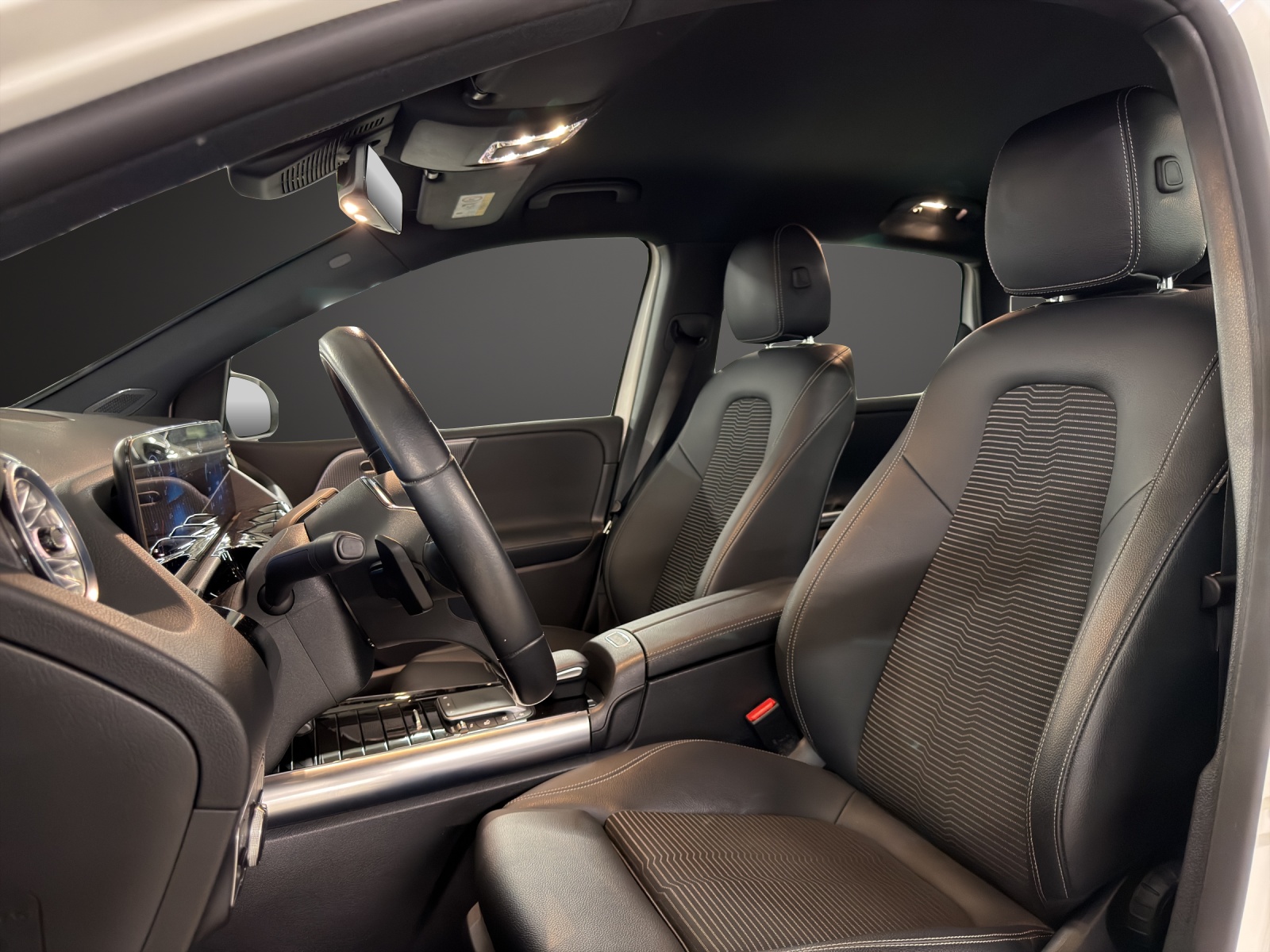 MERCEDES-BENZ B 250 e Progressive 8G-DCT-image-9