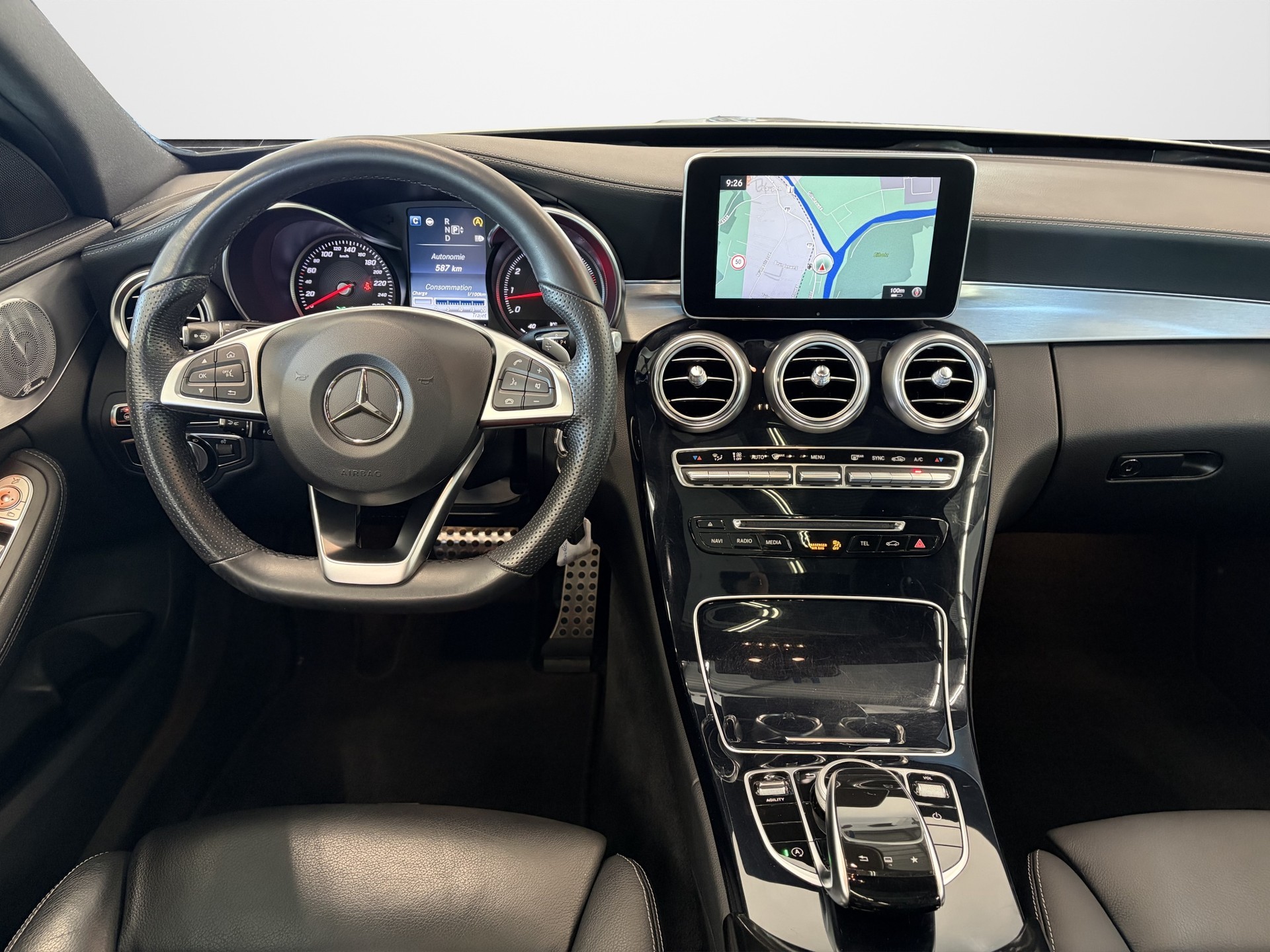 MERCEDES-BENZ C 400 AMG Line 4Matic 7G-Tronic-image-10