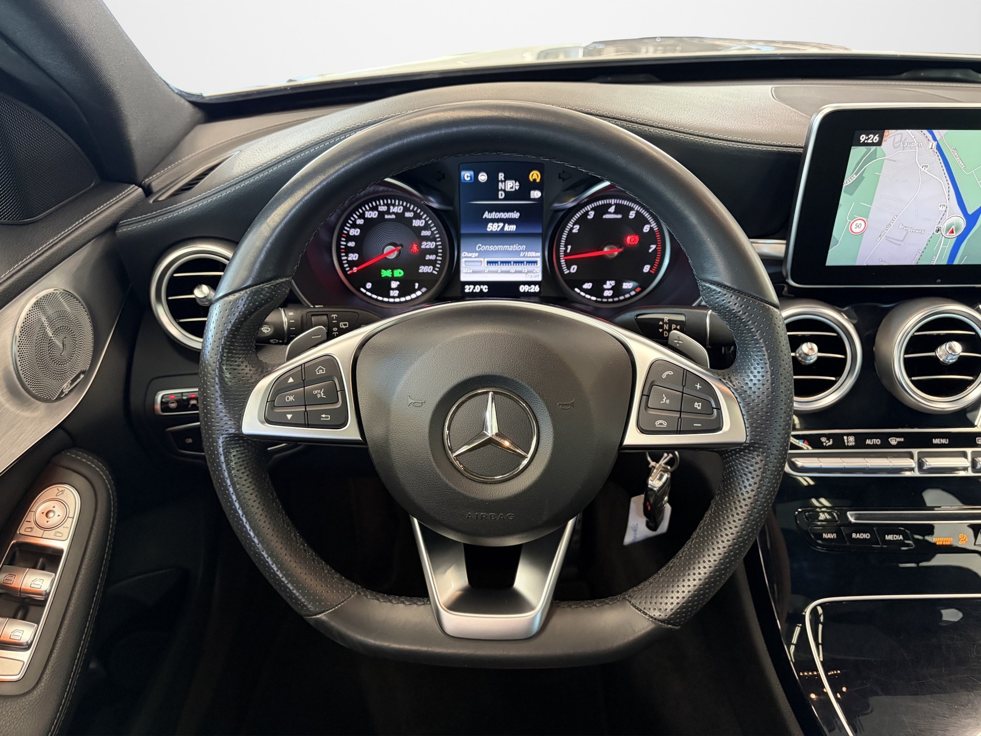 MERCEDES-BENZ C 400 AMG Line 4Matic 7G-Tronic-image-11
