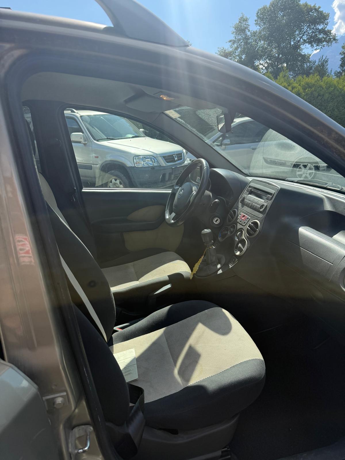 FIAT Cross 4wd-image-6