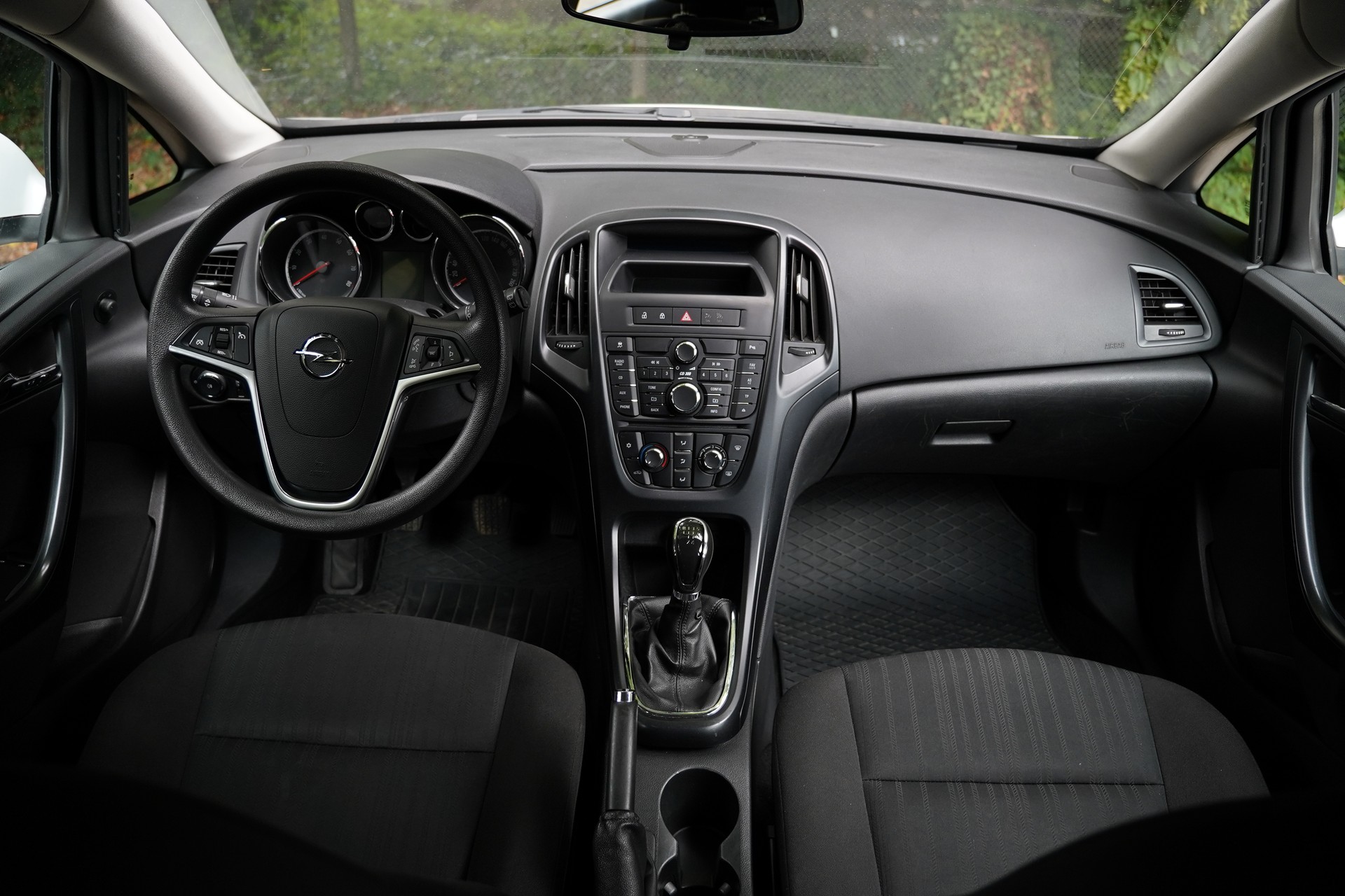 OPEL Astra SportsTourer 1.4i 16V-image-12