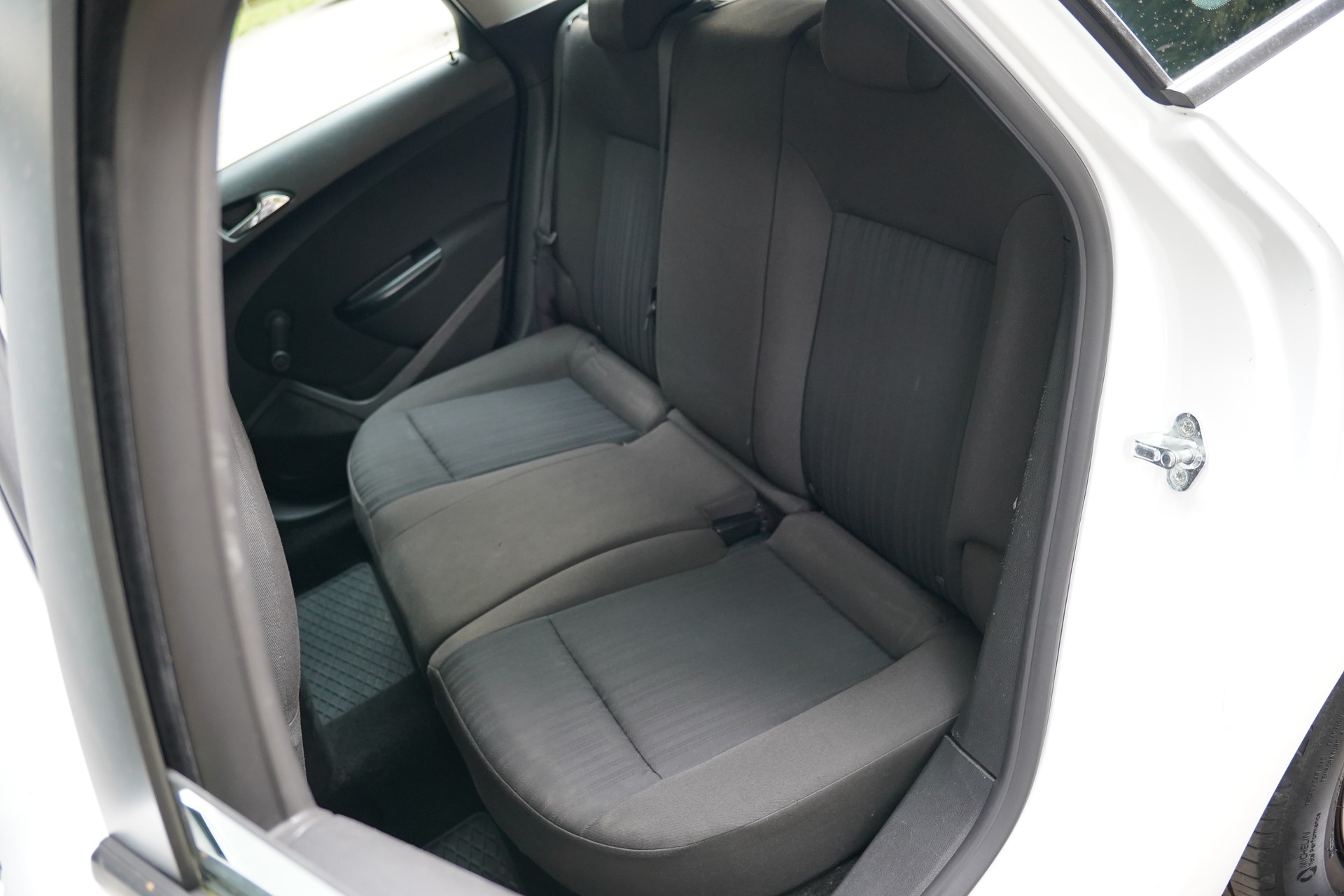 OPEL Astra SportsTourer 1.4i 16V-image-15