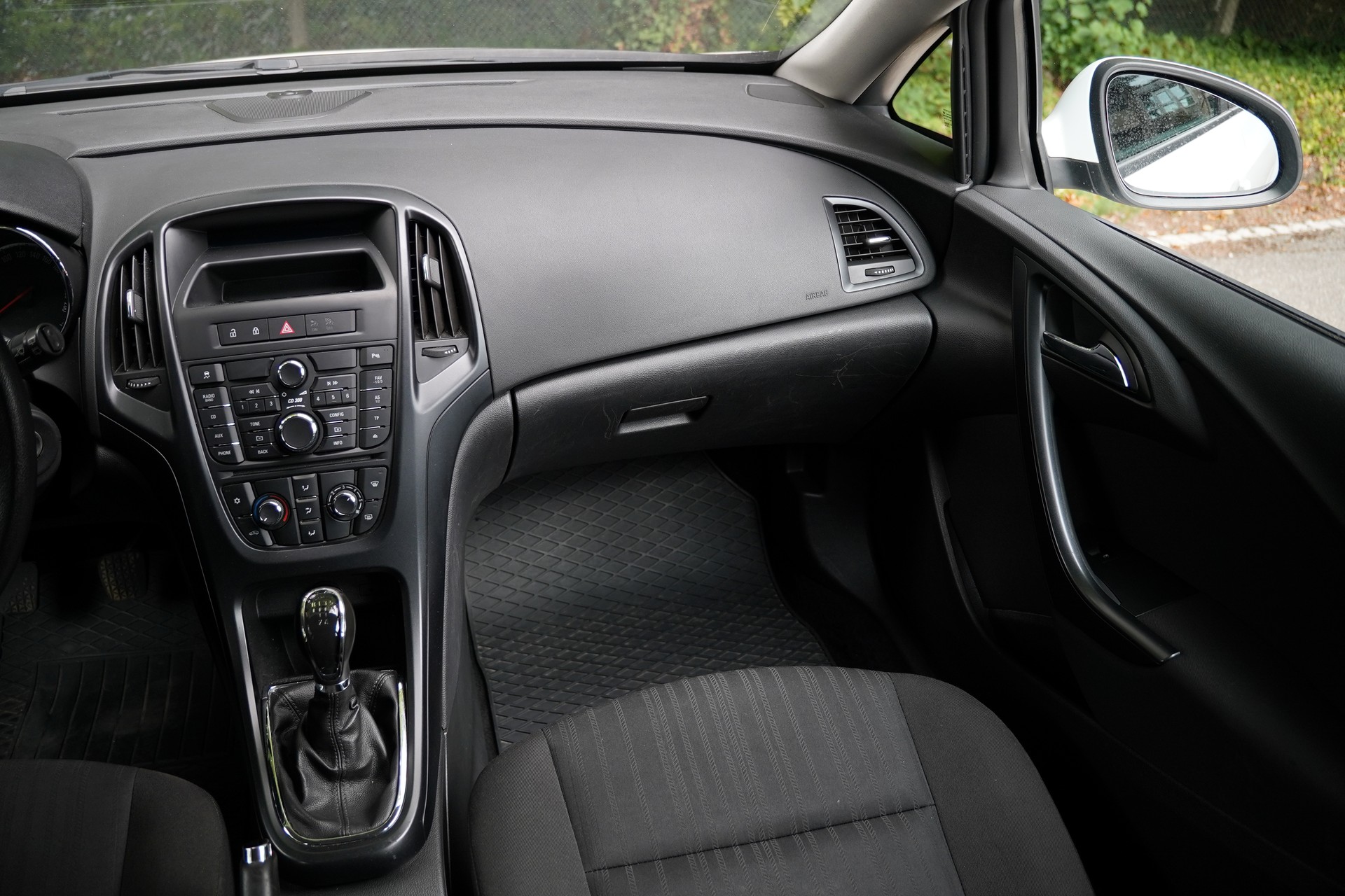 OPEL Astra SportsTourer 1.4i 16V-image-18