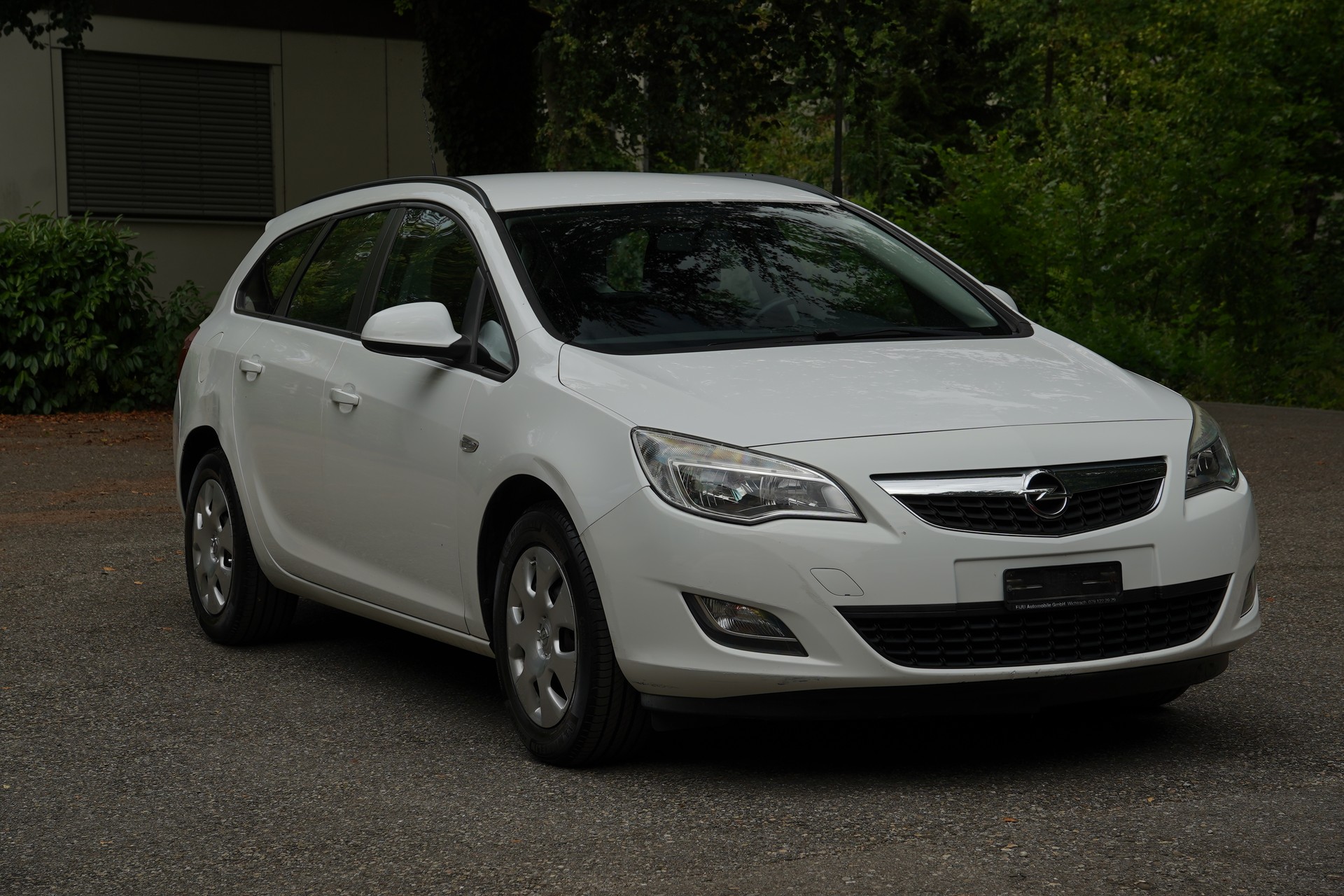 OPEL Astra SportsTourer 1.4i 16V-image-0