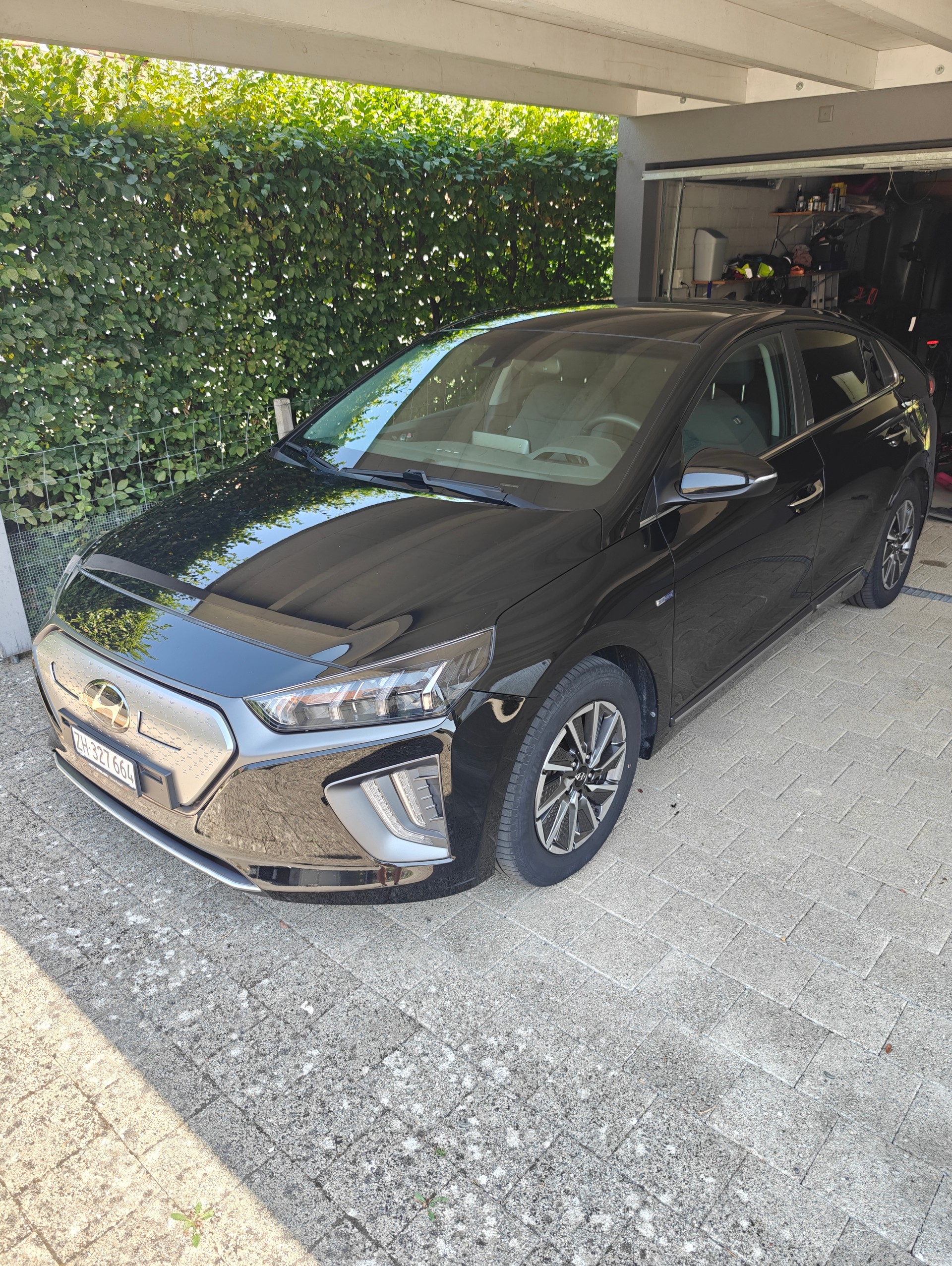 HYUNDAI ioniq Style (Facelift 38 kWh)-image-0