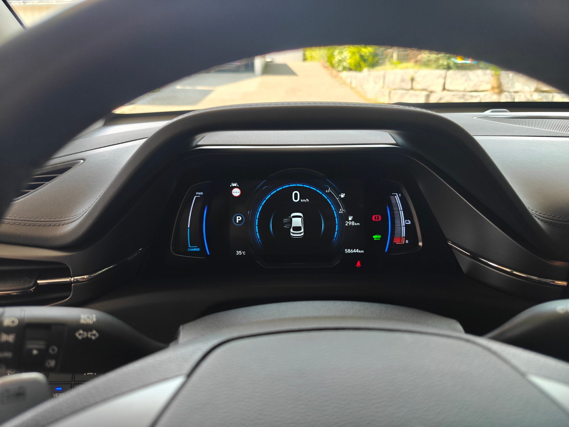 HYUNDAI ioniq Style (Facelift 38 kWh)-image-4