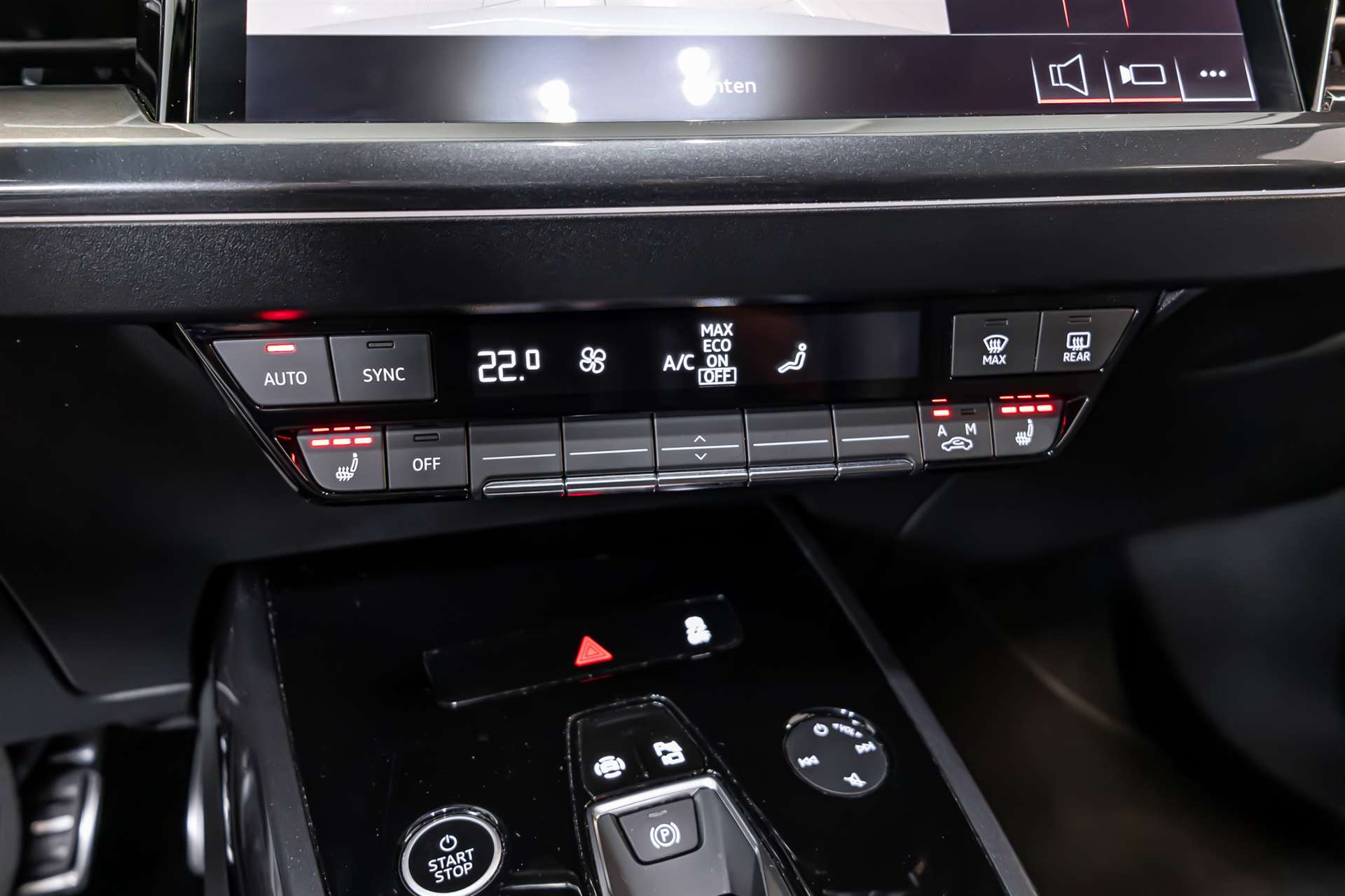 AUDI Q4 e-tron 40-image-21