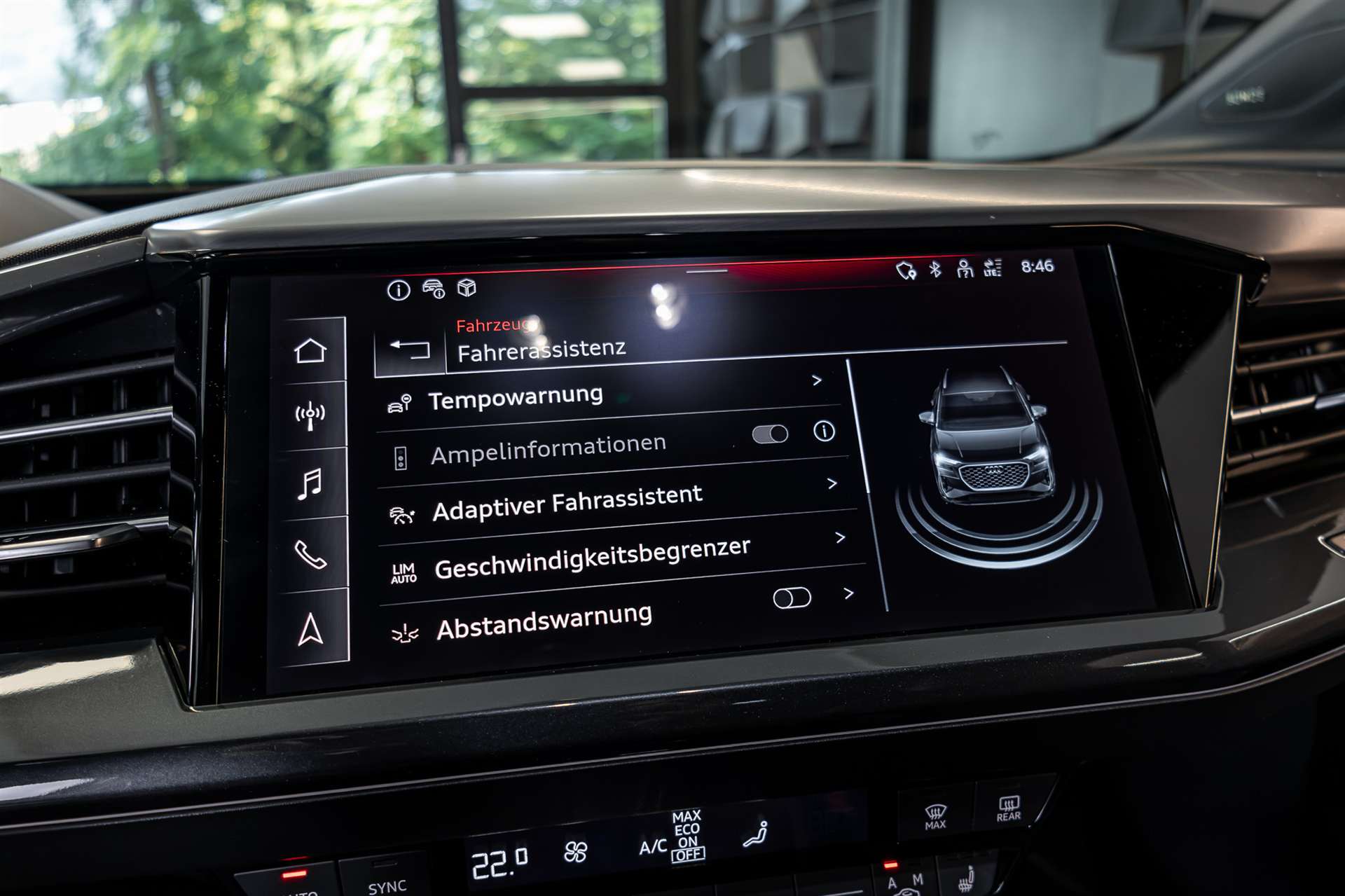 AUDI Q4 e-tron 40-image-17