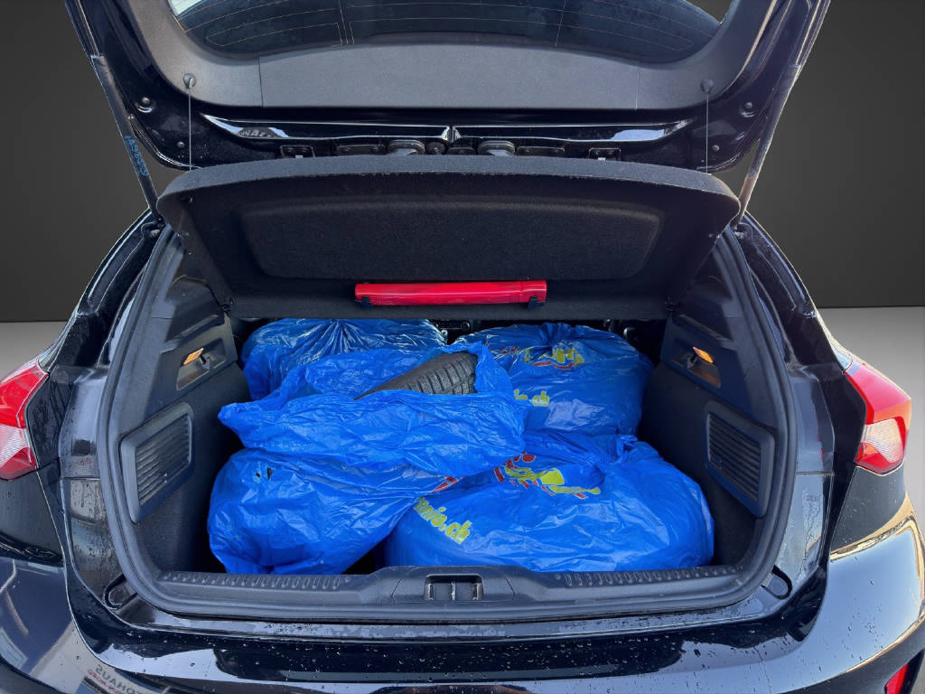 FORD Focus 1.0i EcoB 125 ST-Line-image-9