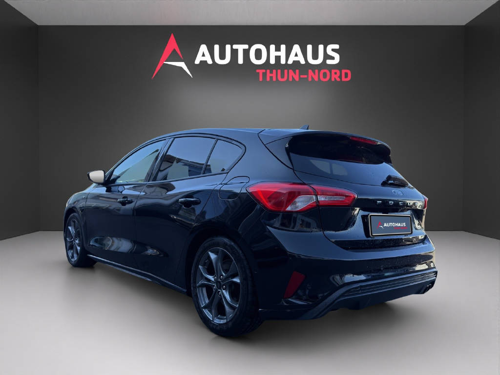 FORD Focus 1.0i EcoB 125 ST-Line-showroom-element-2