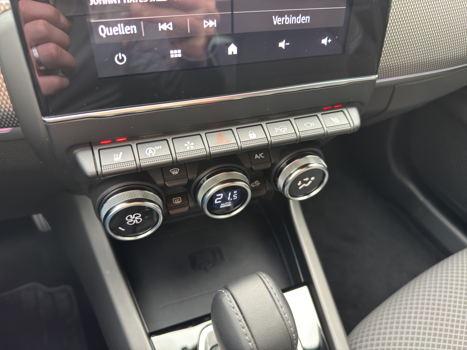 RENAULT Arkana 1.3 TCe Techno EDC *Abstandstempomat**Leasingaktion 1.99%**-image-3
