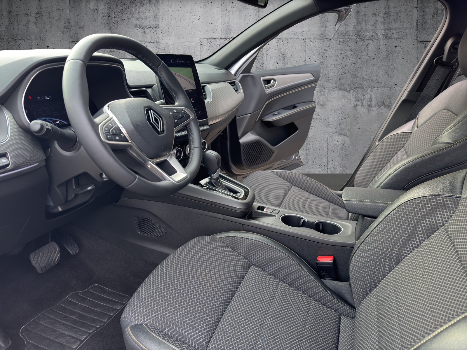 RENAULT Arkana 1.3 TCe Techno EDC *Abstandstempomat**Leasingaktion 1.99%**-image-1