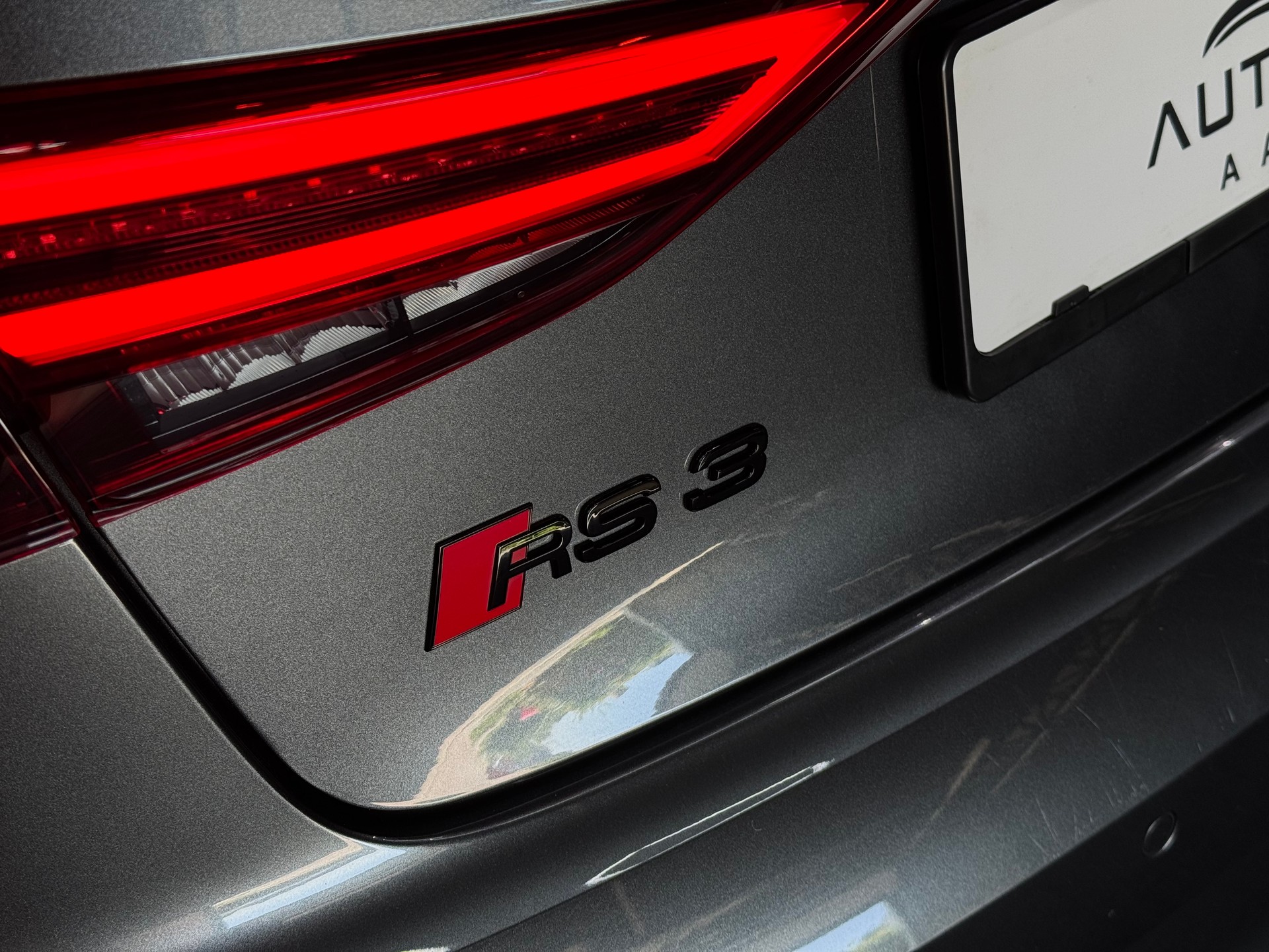 AUDI RS3 Limousine 2.5 T FSI quattro S-Tronic *ab CHF 299.-/ Monat*-image-7