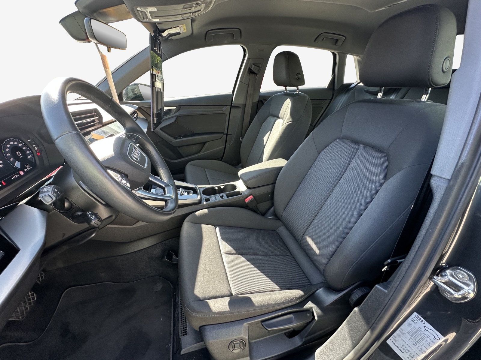 AUDI A3 Sportback 35 TFSI Attraction S-tronic-image-7