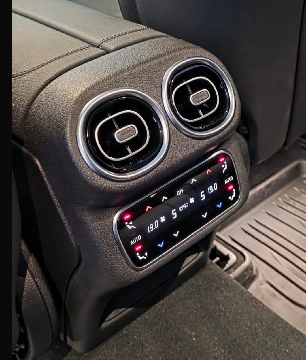 MERCEDES-BENZ GLC 400 e 4Matic 9G-Tronic-image-13