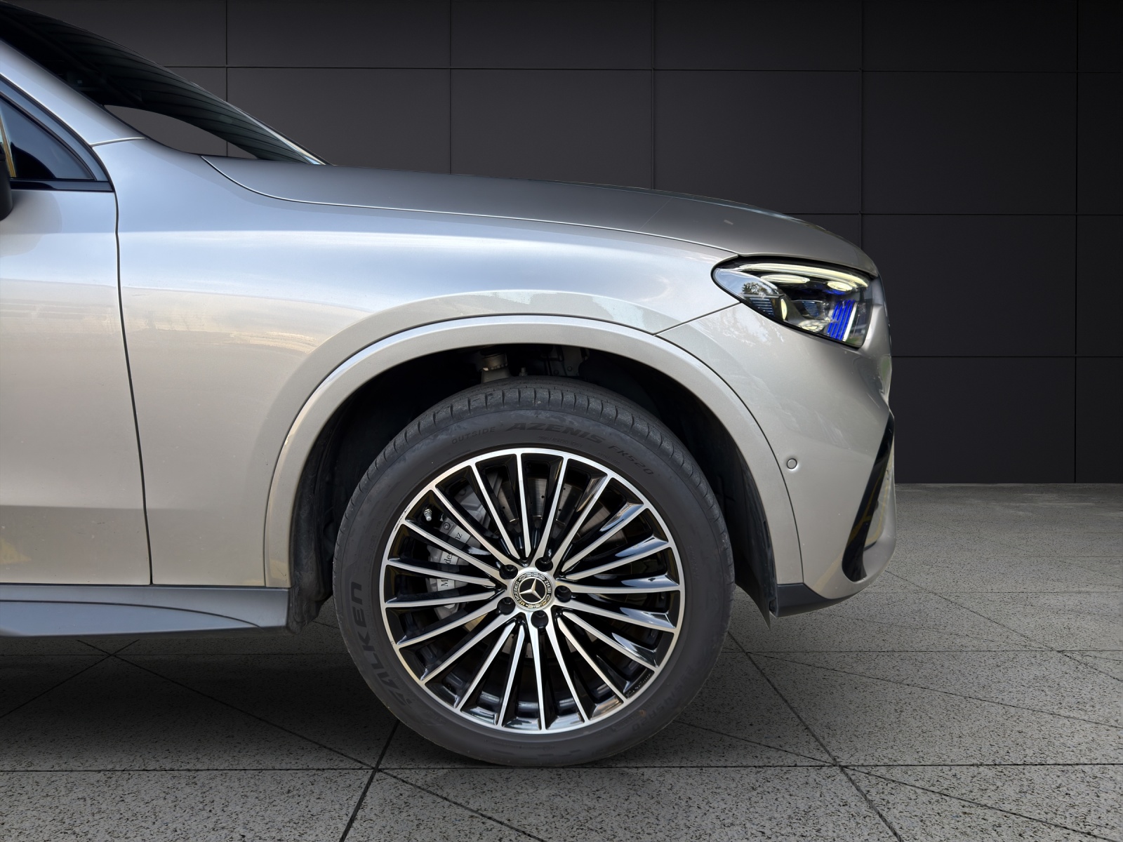 MERCEDES-BENZ GLC 400 e 4Matic 9G-Tronic-image-7