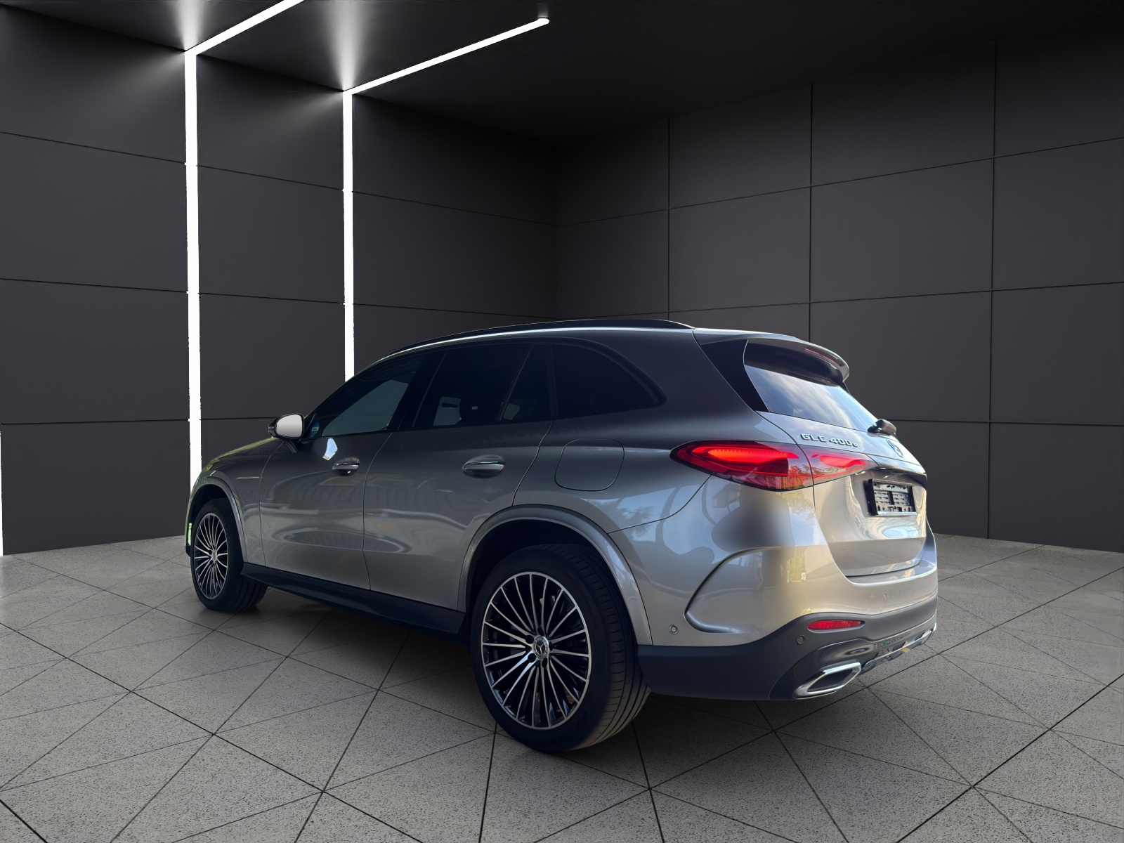 MERCEDES-BENZ GLC 400 e 4Matic 9G-Tronic-image-5