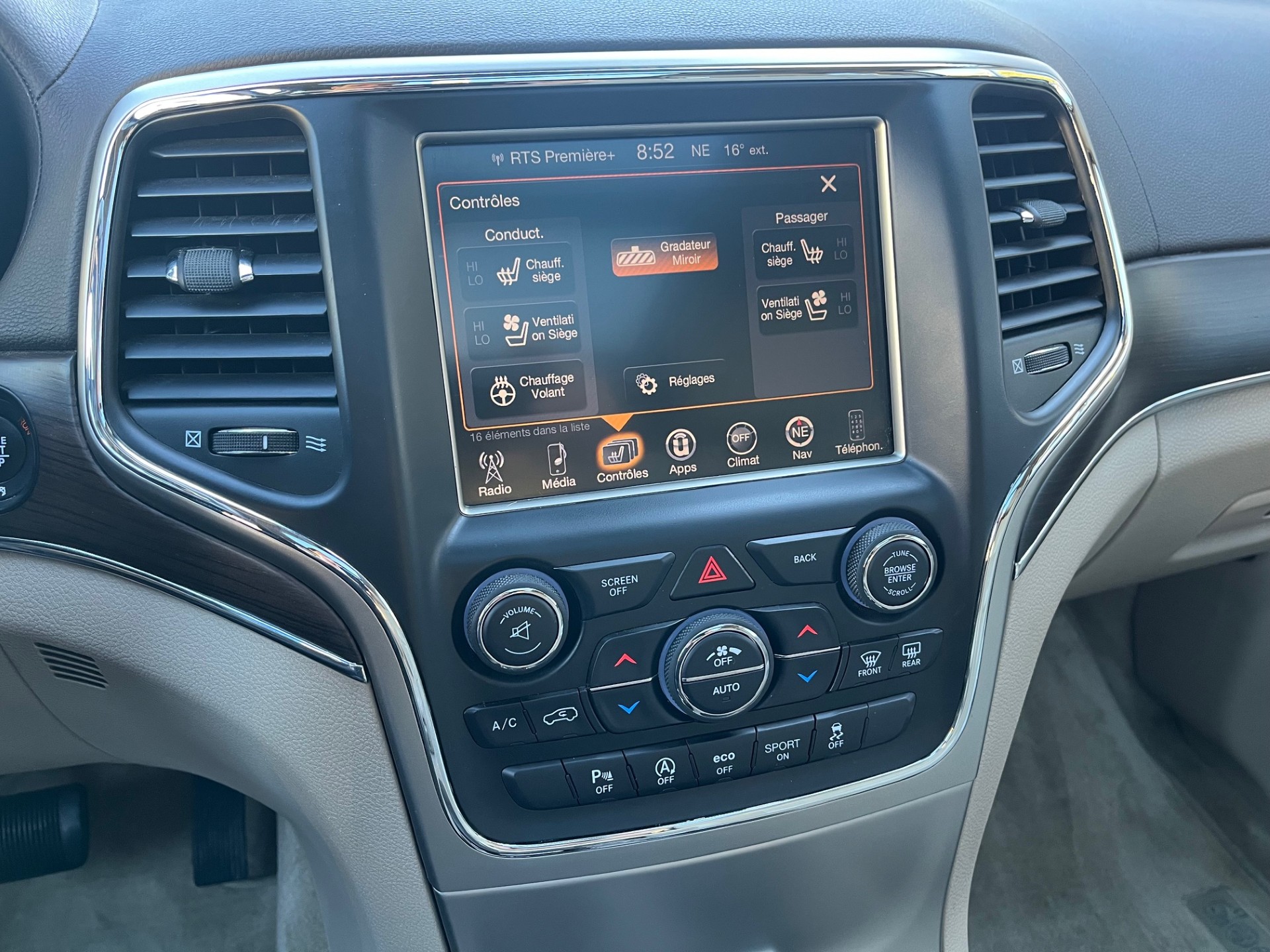 JEEP Grand Cherokee 3.0 CRD Overland Automatic-image-25
