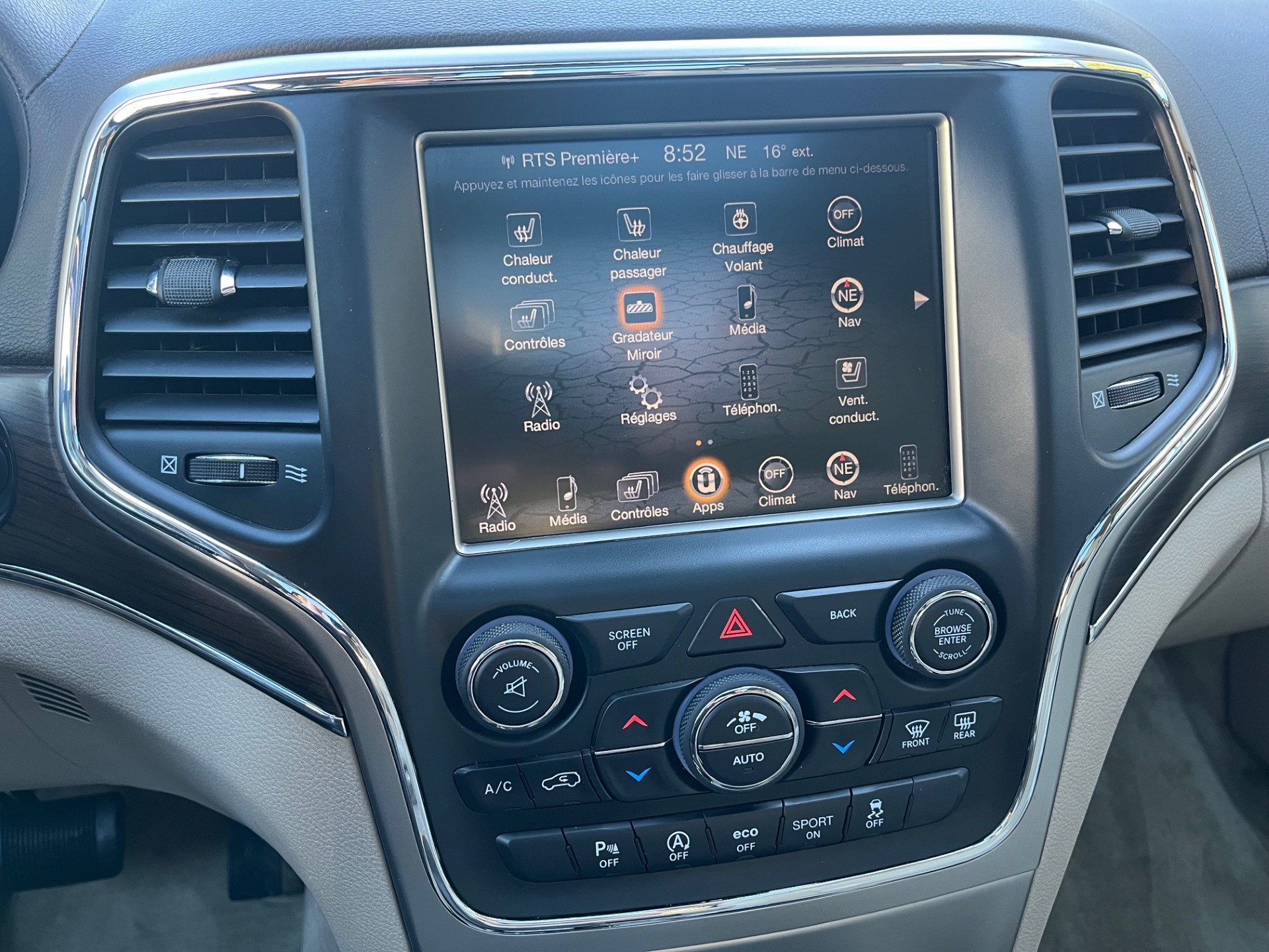 JEEP Grand Cherokee 3.0 CRD Overland Automatic-image-21