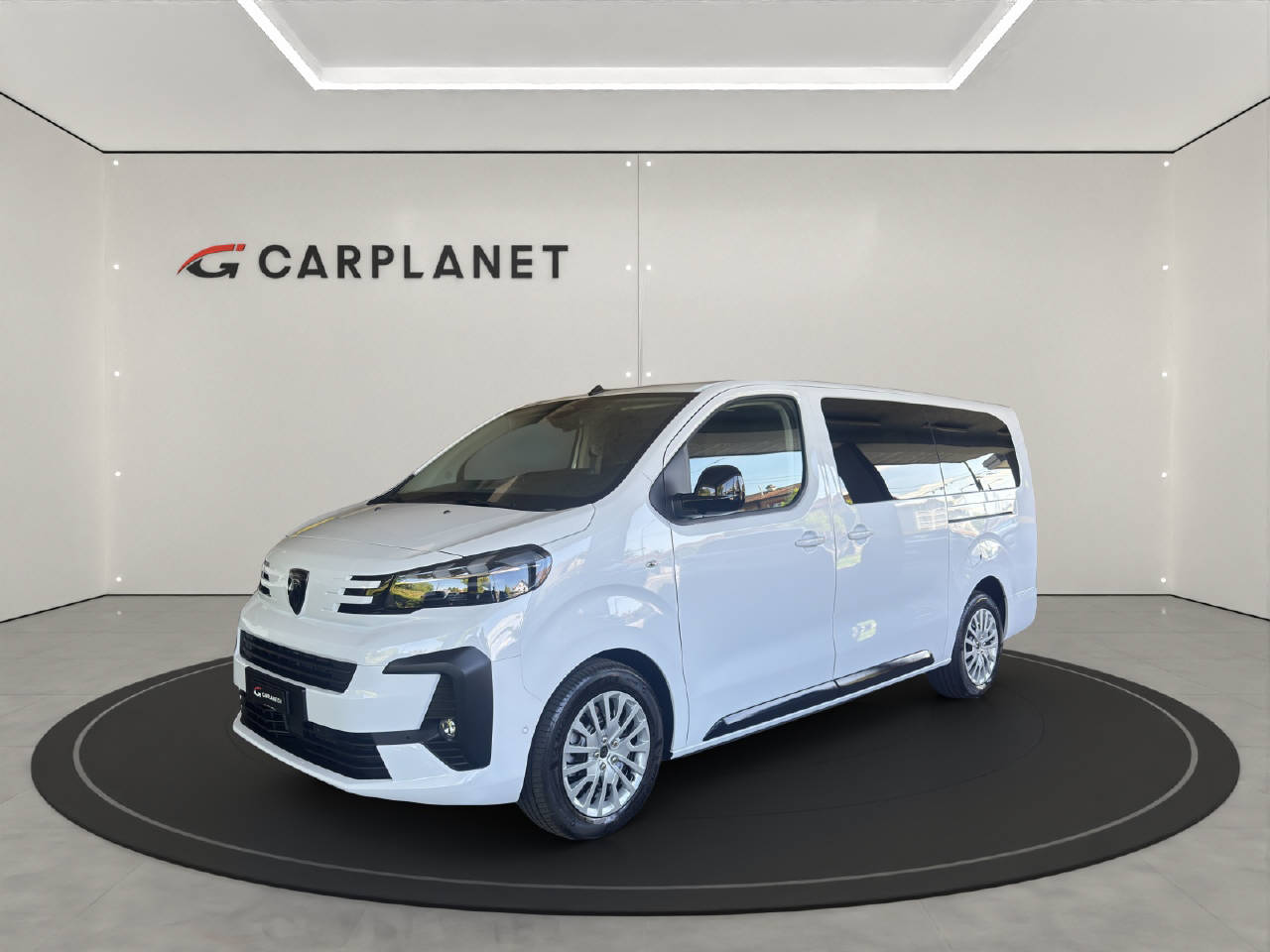 PEUGEOT Traveller Long 2.2 BlueHDi 180 PS Business S/S-image-0
