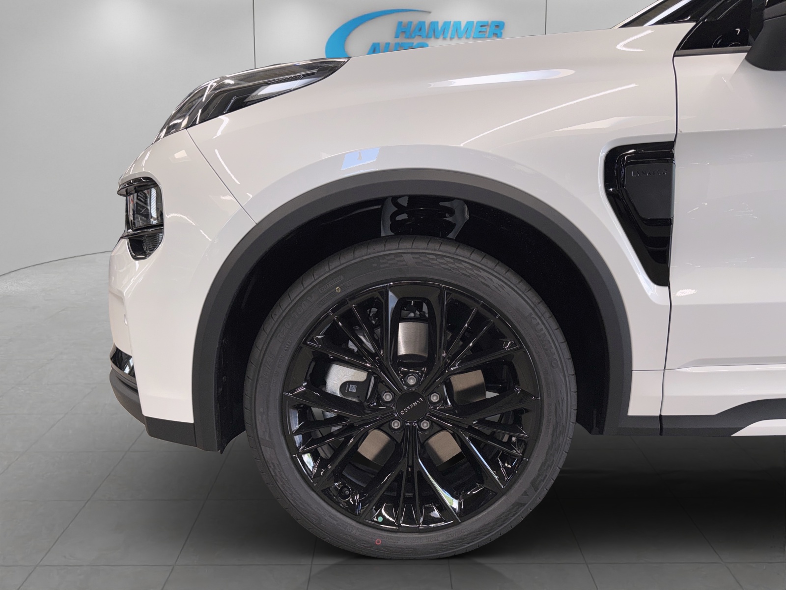 LYNK & CO 01 1.5 PHEV More-image-4