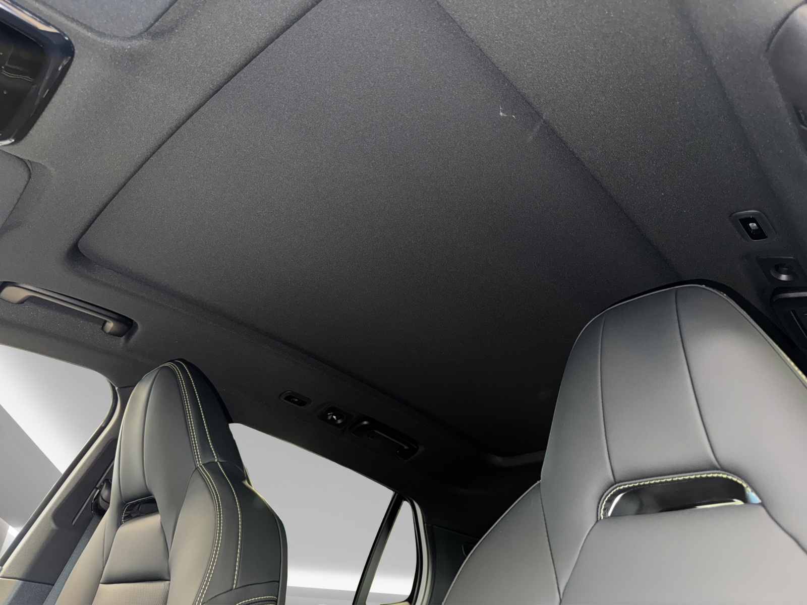 LYNK & CO 01 1.5 PHEV More-image-15