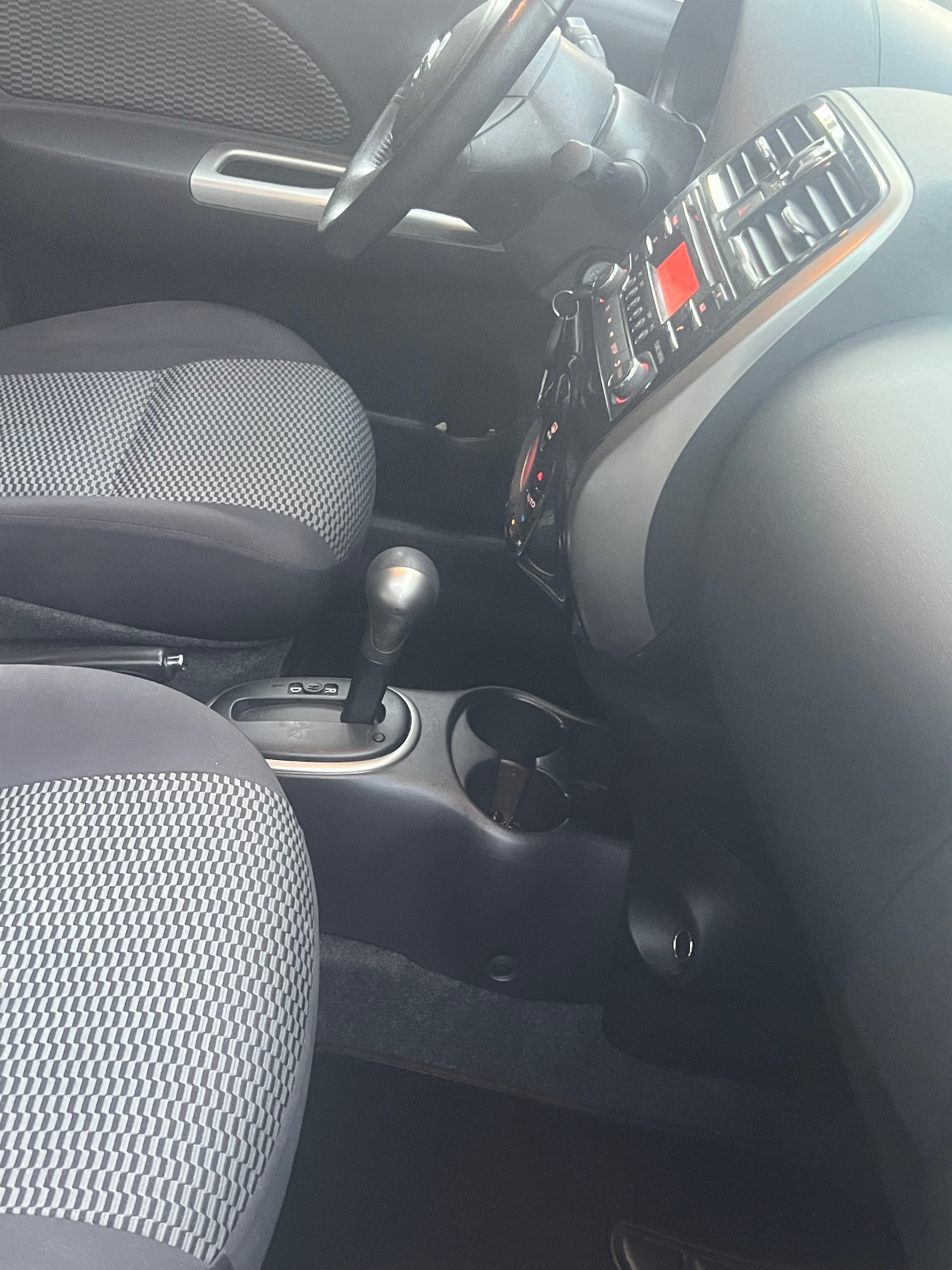 NISSAN Micra 1.2 DIG-S tekna CVT-image-5