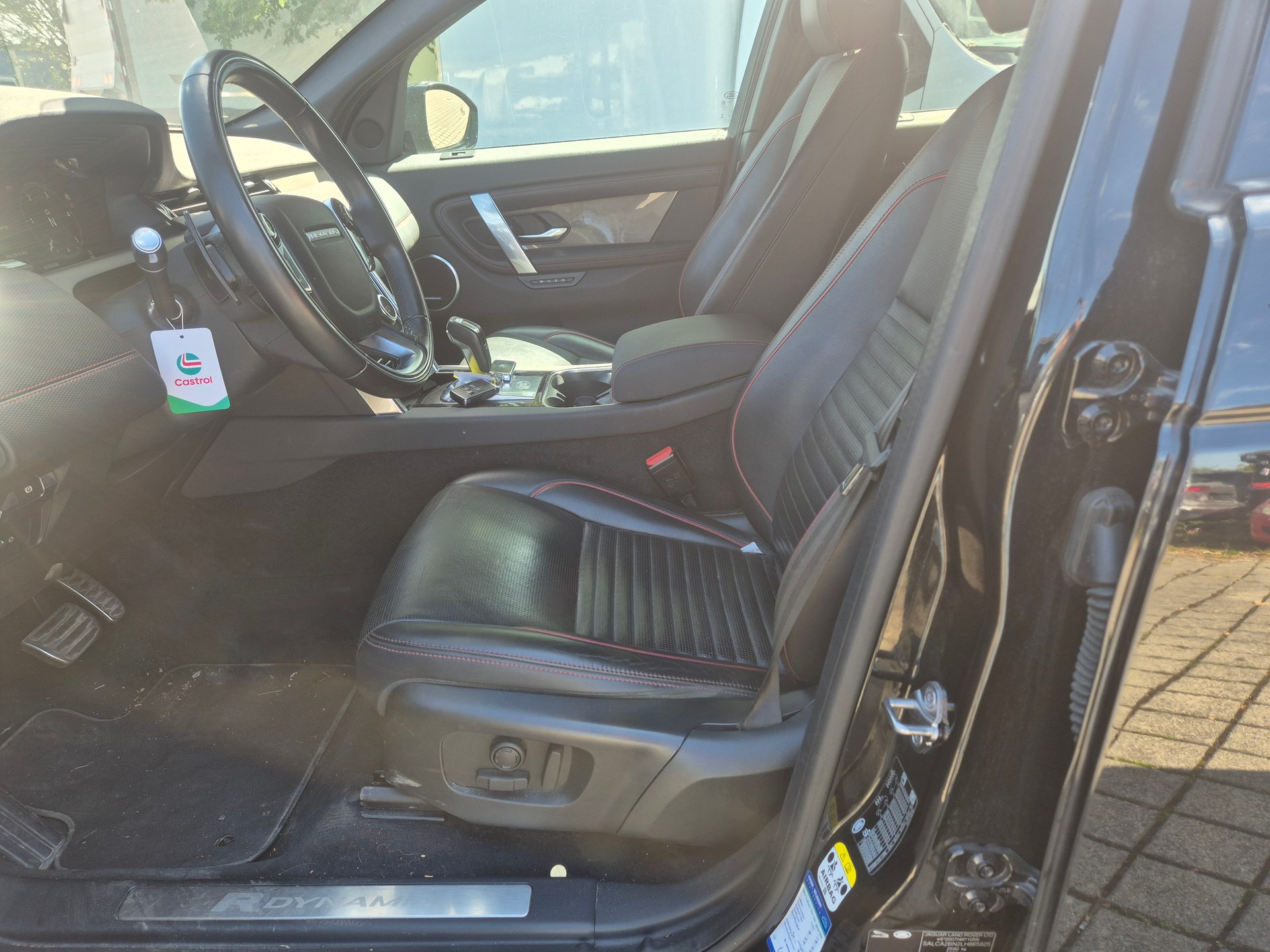 LAND ROVER Discovery Sport R Dyn D180 2.0D TD4 MHEV SE AWD AT9-image-9