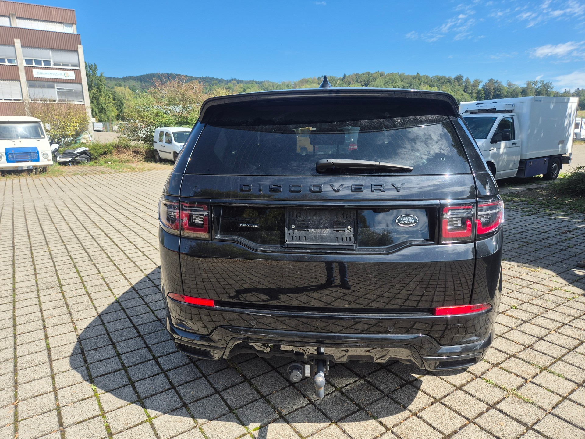 LAND ROVER Discovery Sport R Dyn D180 2.0D TD4 MHEV SE AWD AT9-image-7