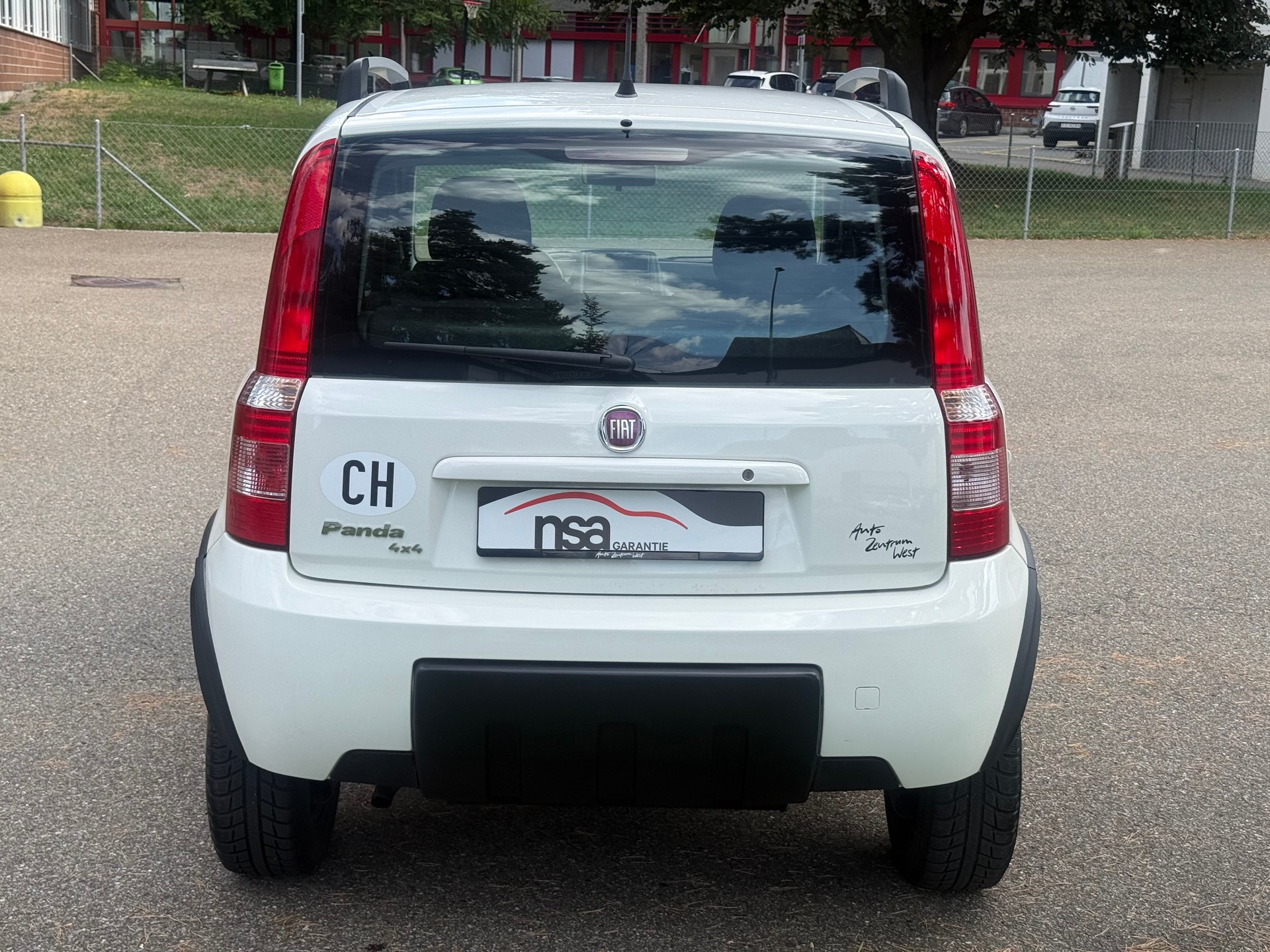 FIAT Panda 1.2 4x4 (Trekking)-image-4