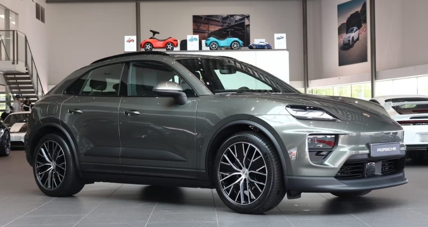 PORSCHE Macan 100kWh-image-2