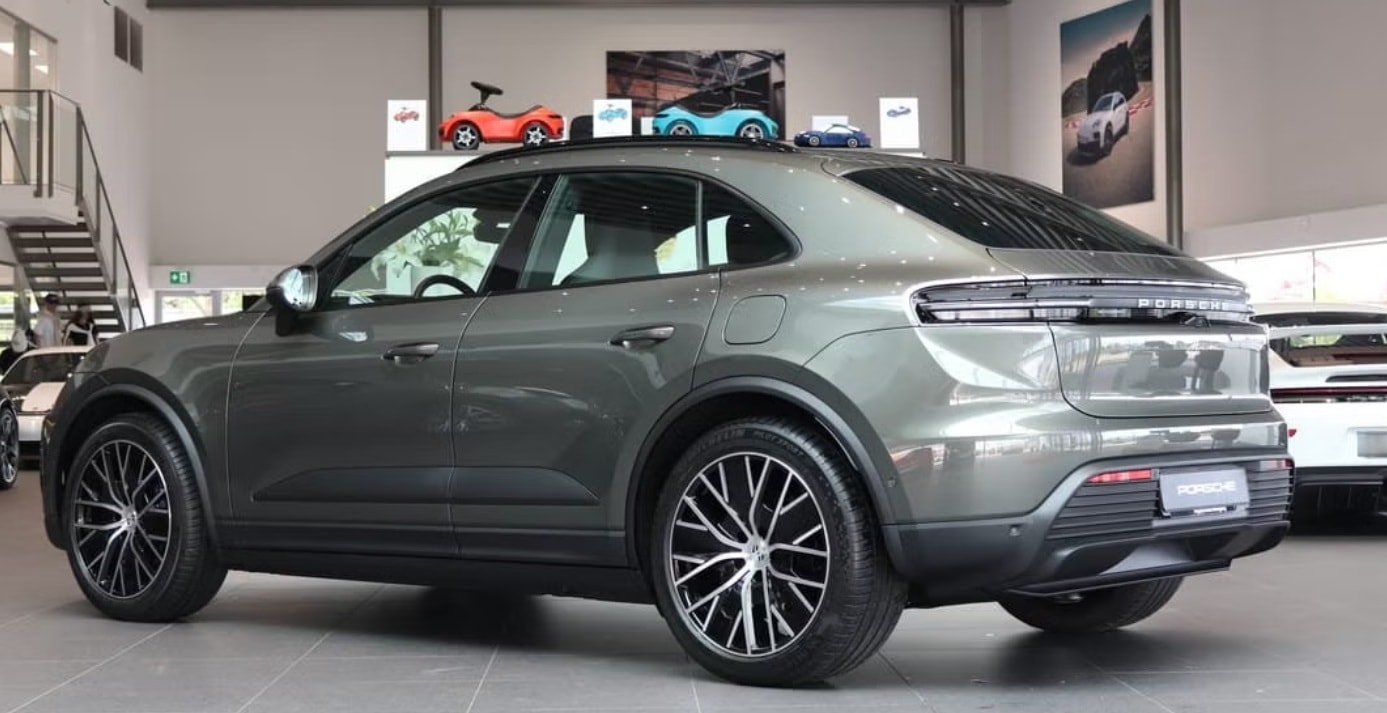 PORSCHE Macan 100kWh-image-0