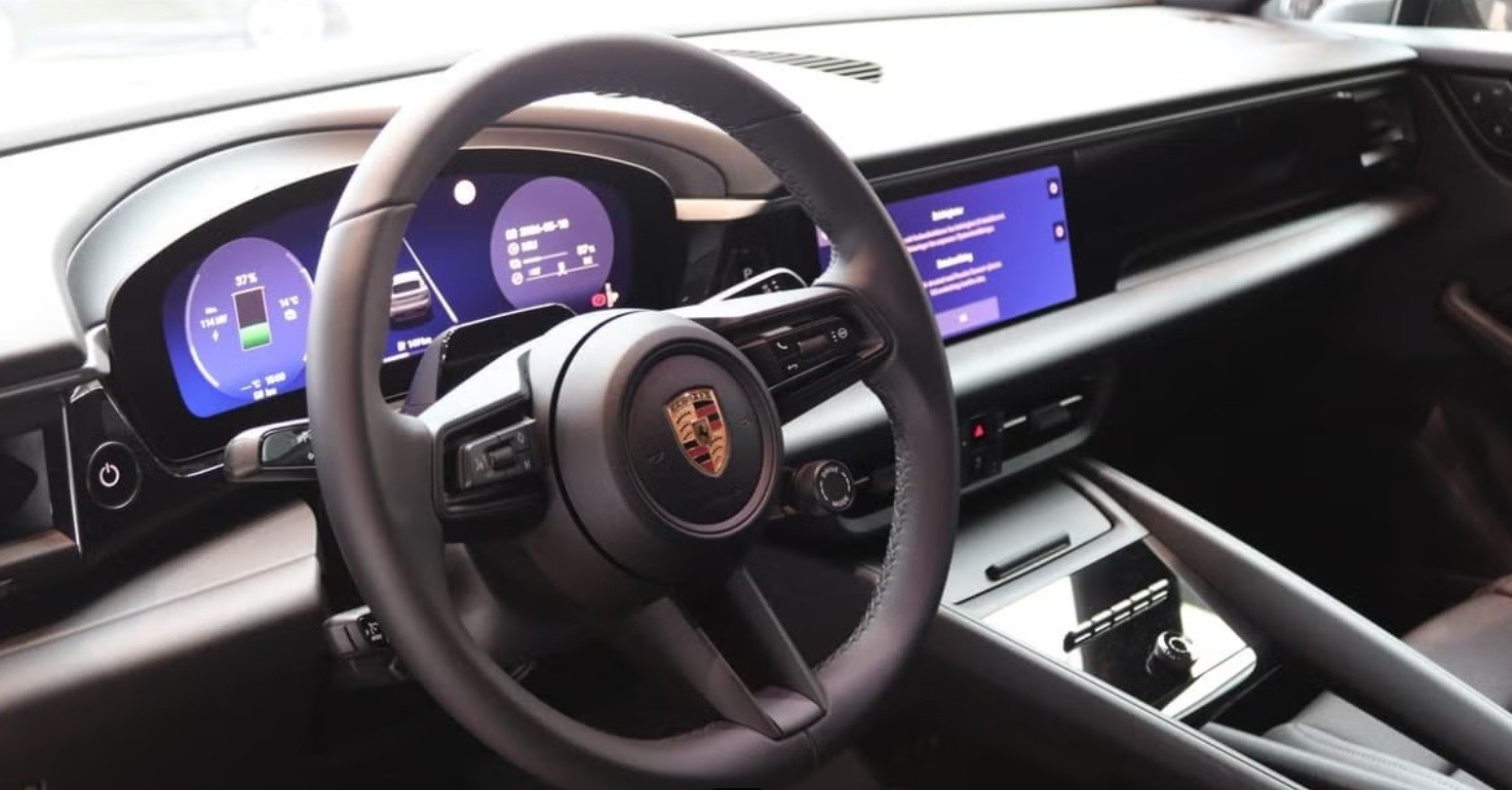 PORSCHE Macan 100kWh-image-5