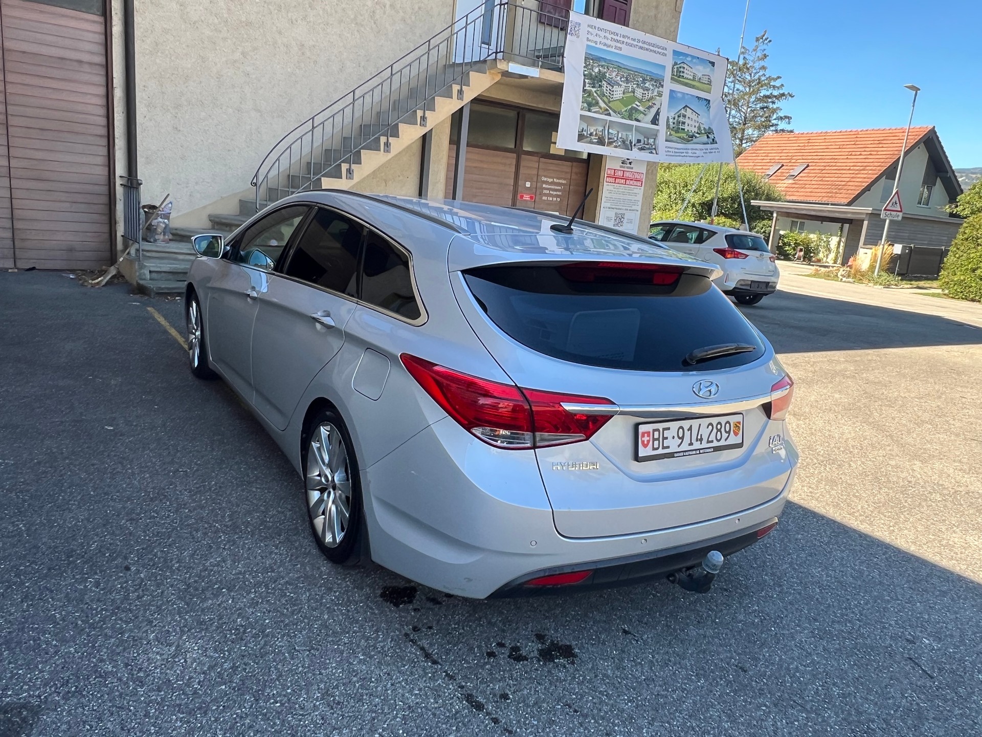 HYUNDAI i40 Wagon 1.7 CRDI Premium Automatic-image-3