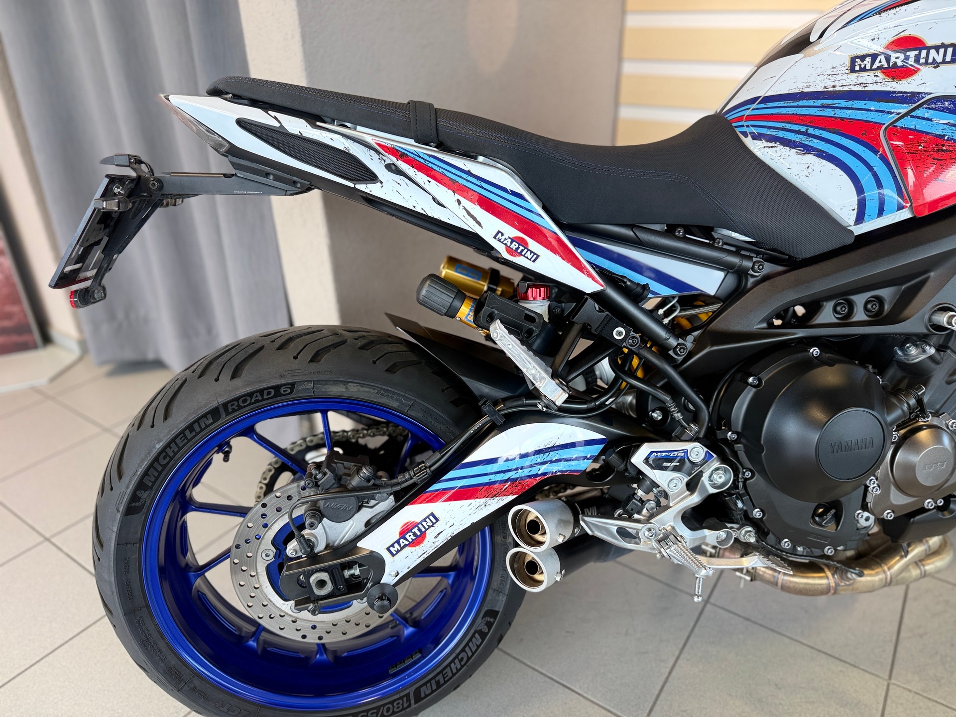 YAMAHA MT-09 SP ABS-showroom-element-3