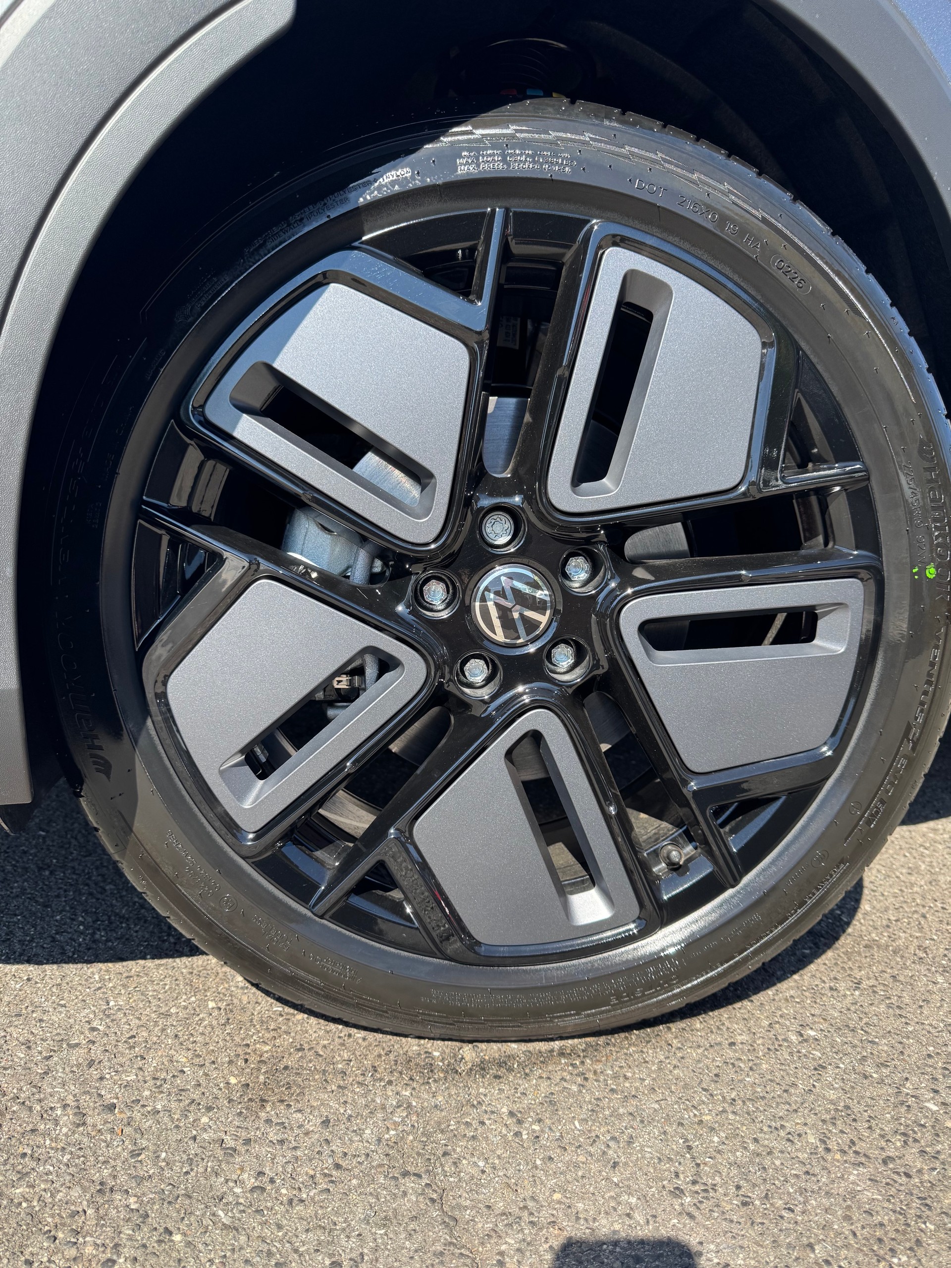 VW T-Roc 1.5 eTSI mHEV R-Line DSG-image-1