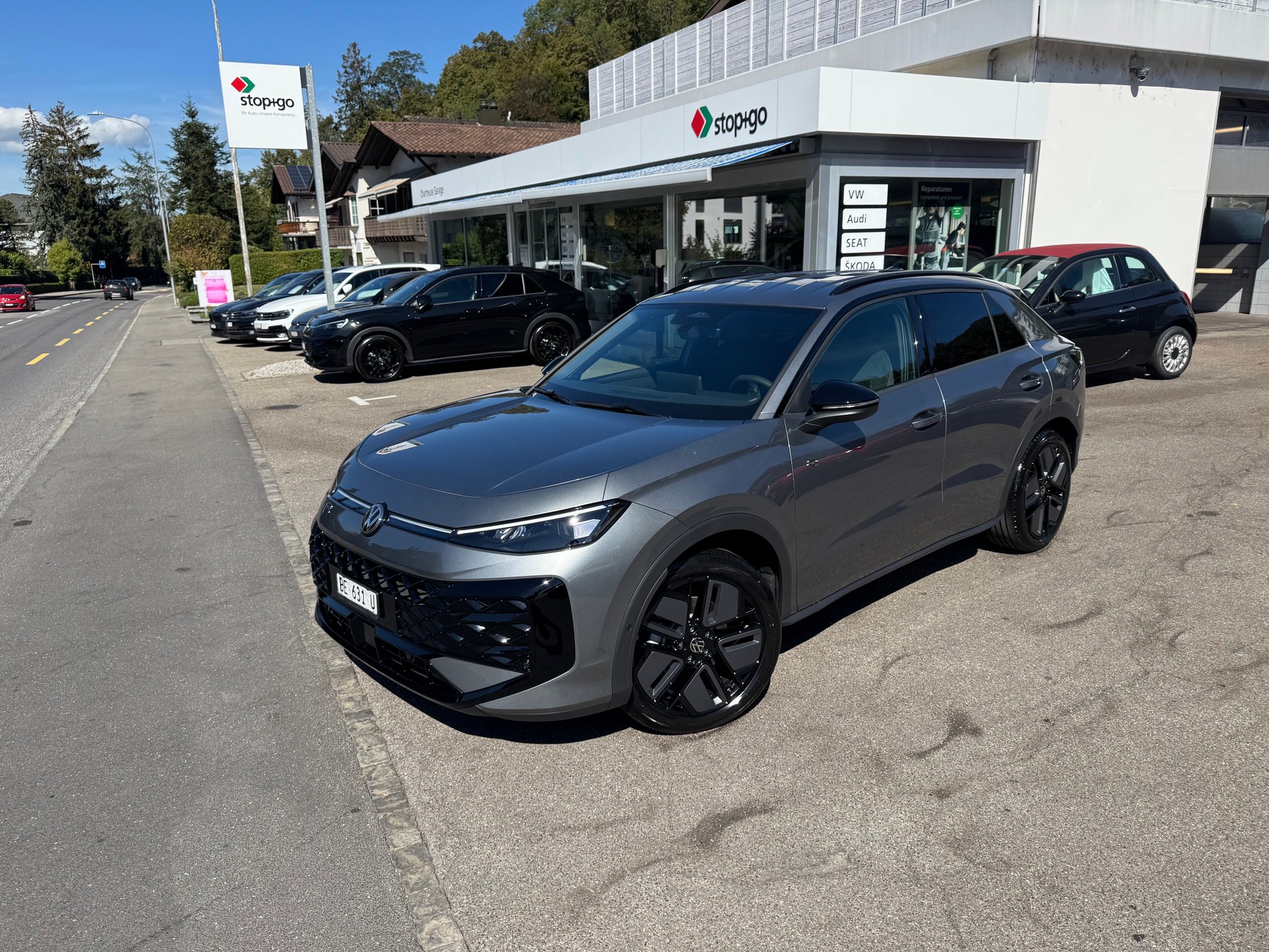 VW T-Roc 1.5 eTSI mHEV R-Line DSG-image-0